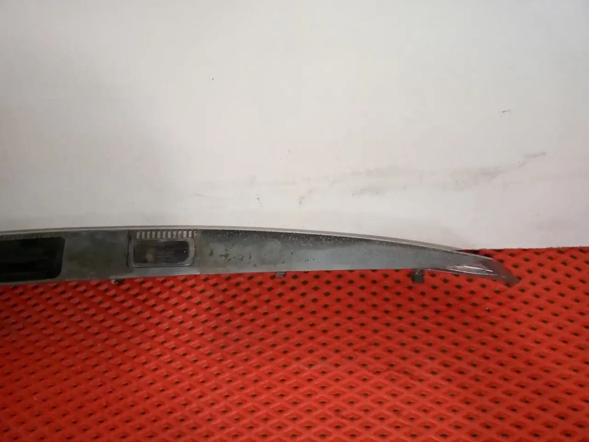 https://ycs.partsauto.market/partsauto-images/thmbs/userImages/a486c87f8955b6e25f9185efee619899/part/bd8eb8e3-d929-440d-9d6c-91b77dc29818_1778605024560.jpg