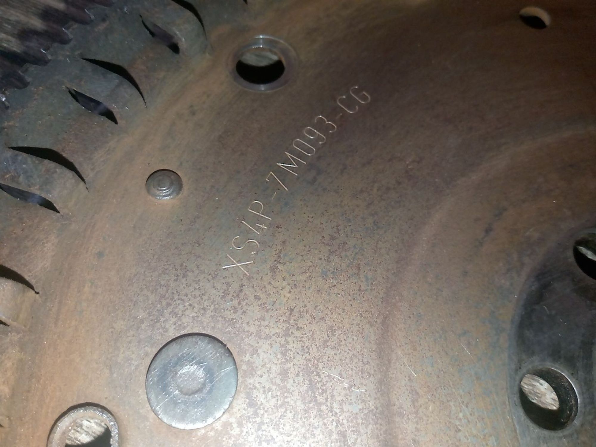 https://ycs.partsauto.market/partsauto-images/thmbs/userImages/a486c87f8955b6e25f9185efee619899/part/bdf56817-d9f0-4878-b6e3-aa1ea6e81048_1782395933562.jpg