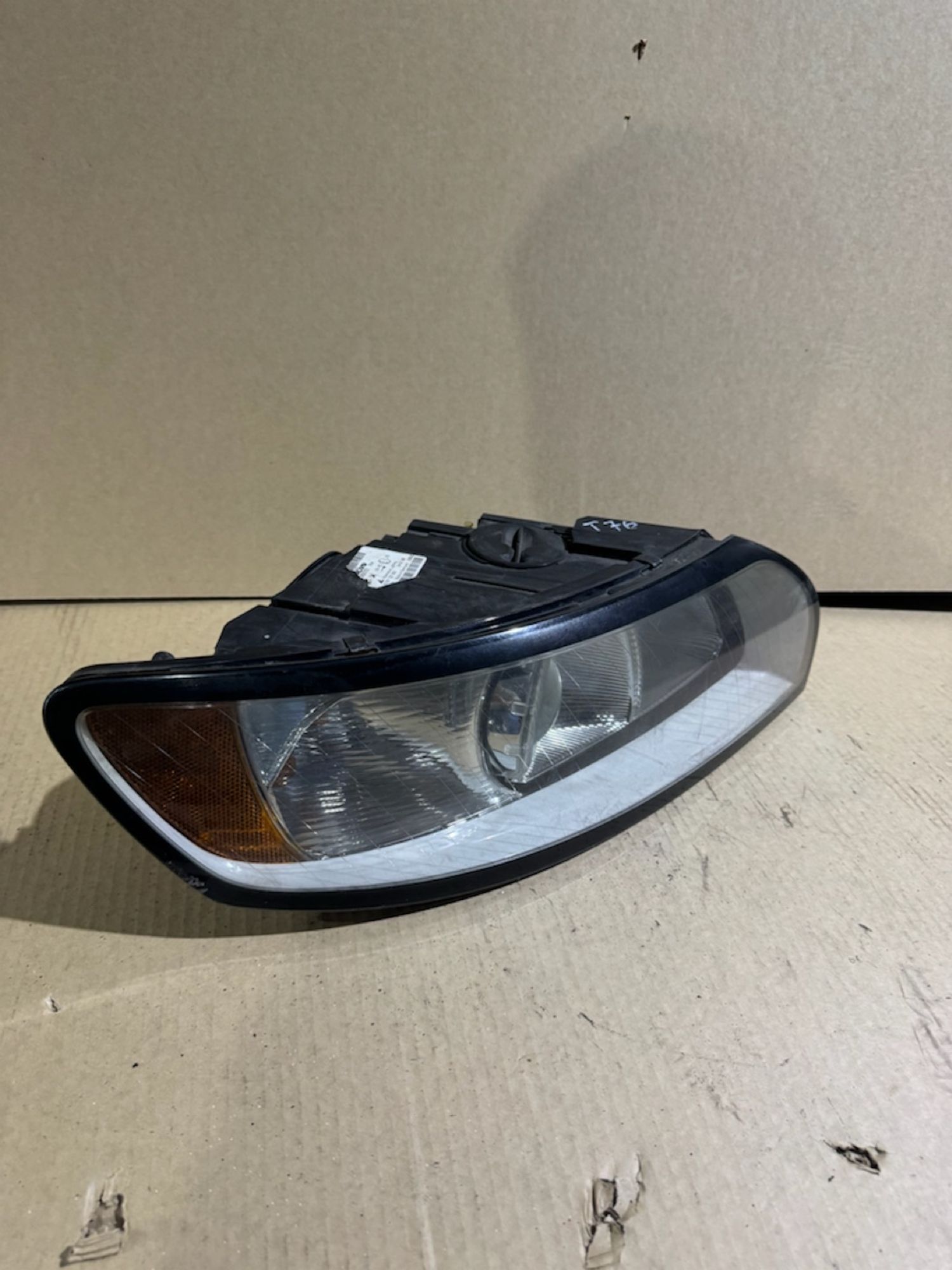https://ycs.partsauto.market/partsauto-images/thmbs/userImages/a486c87f8955b6e25f9185efee619899/part/beb04962-68e5-4915-b806-15260ac8c34e_1785909213391.jpg