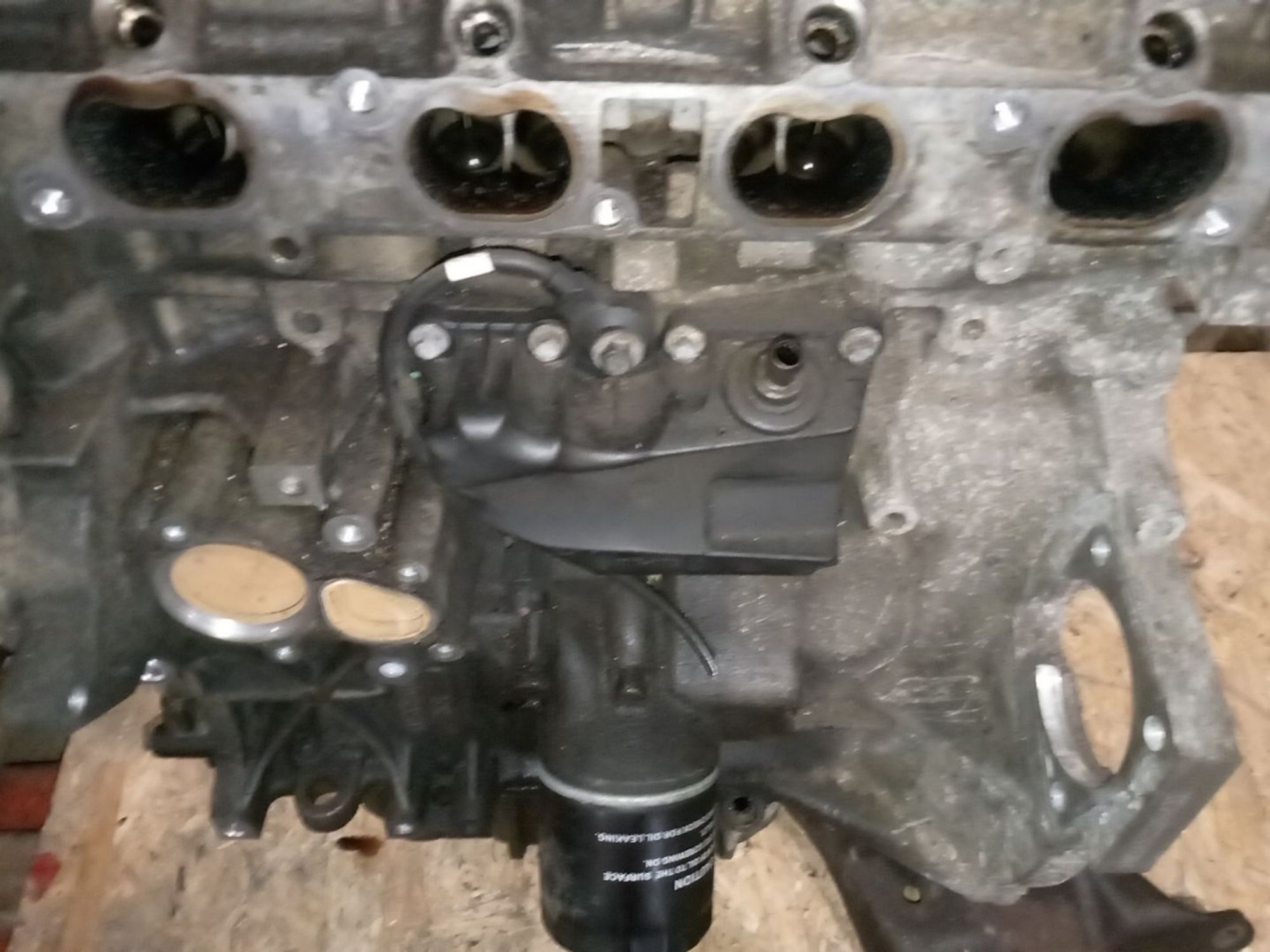 https://ycs.partsauto.market/partsauto-images/thmbs/userImages/a486c87f8955b6e25f9185efee619899/part/bf4d4ba7-10da-441b-9914-88f0f2f985bb_1782453864216.jpg