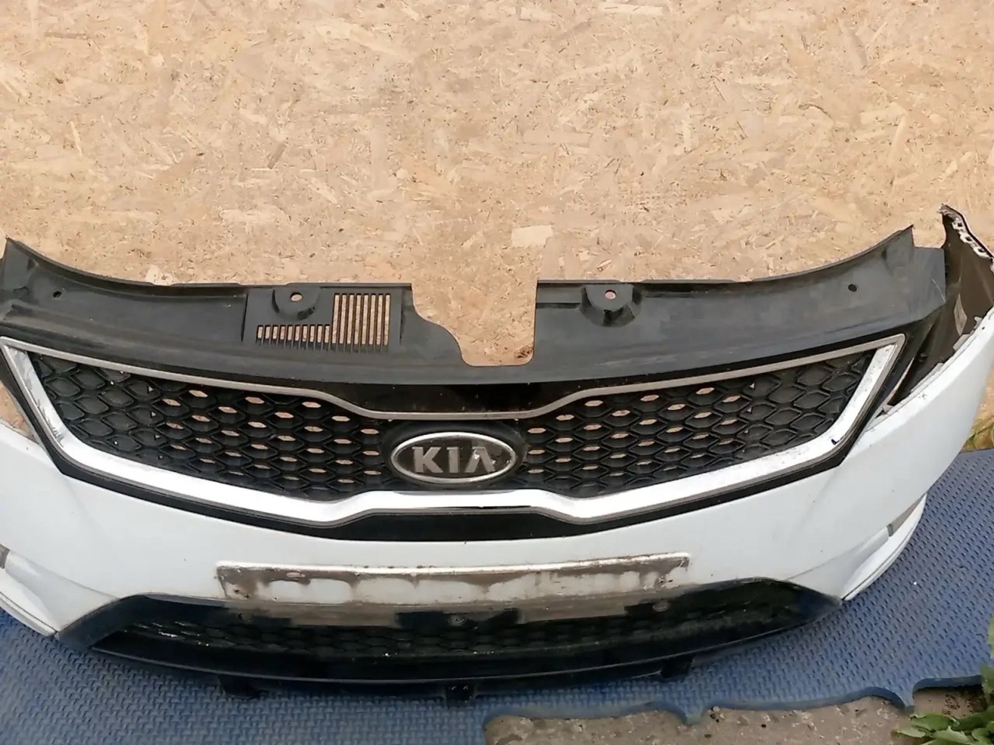 https://ycs.partsauto.market/partsauto-images/thmbs/userImages/a486c87f8955b6e25f9185efee619899/part/bfa2100b-a4ad-481f-b9e9-0cfba40d21be_1784278780997.jpg