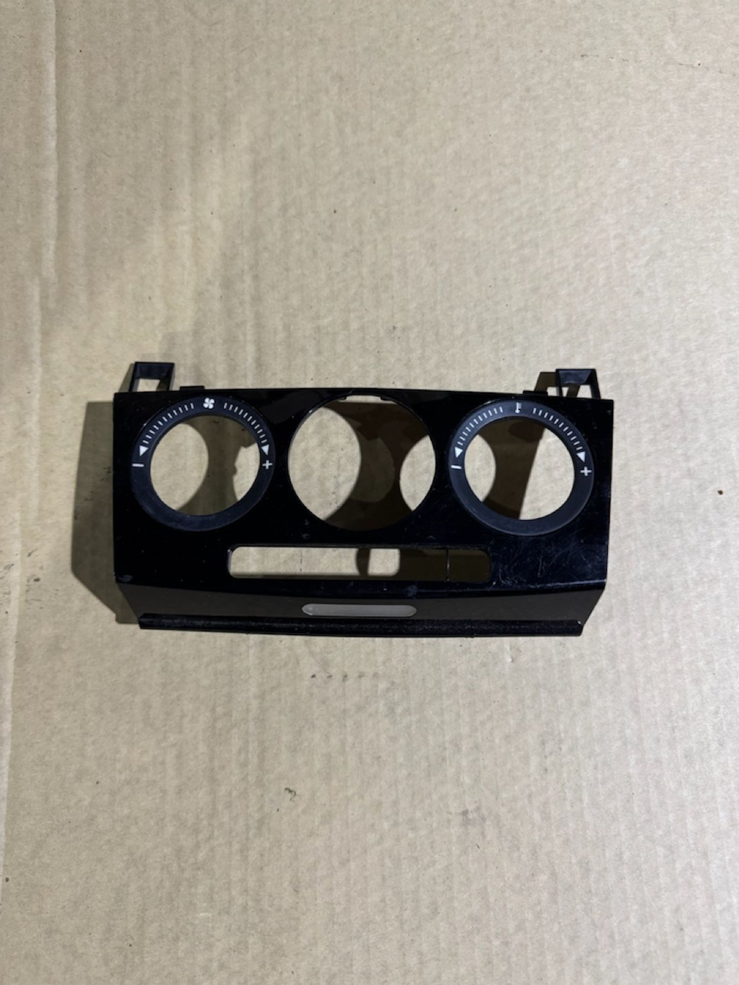 https://ycs.partsauto.market/partsauto-images/thmbs/userImages/a486c87f8955b6e25f9185efee619899/part/c030bc32-681d-4774-a3e0-ee24222cfa2a_1785358787330.jpg