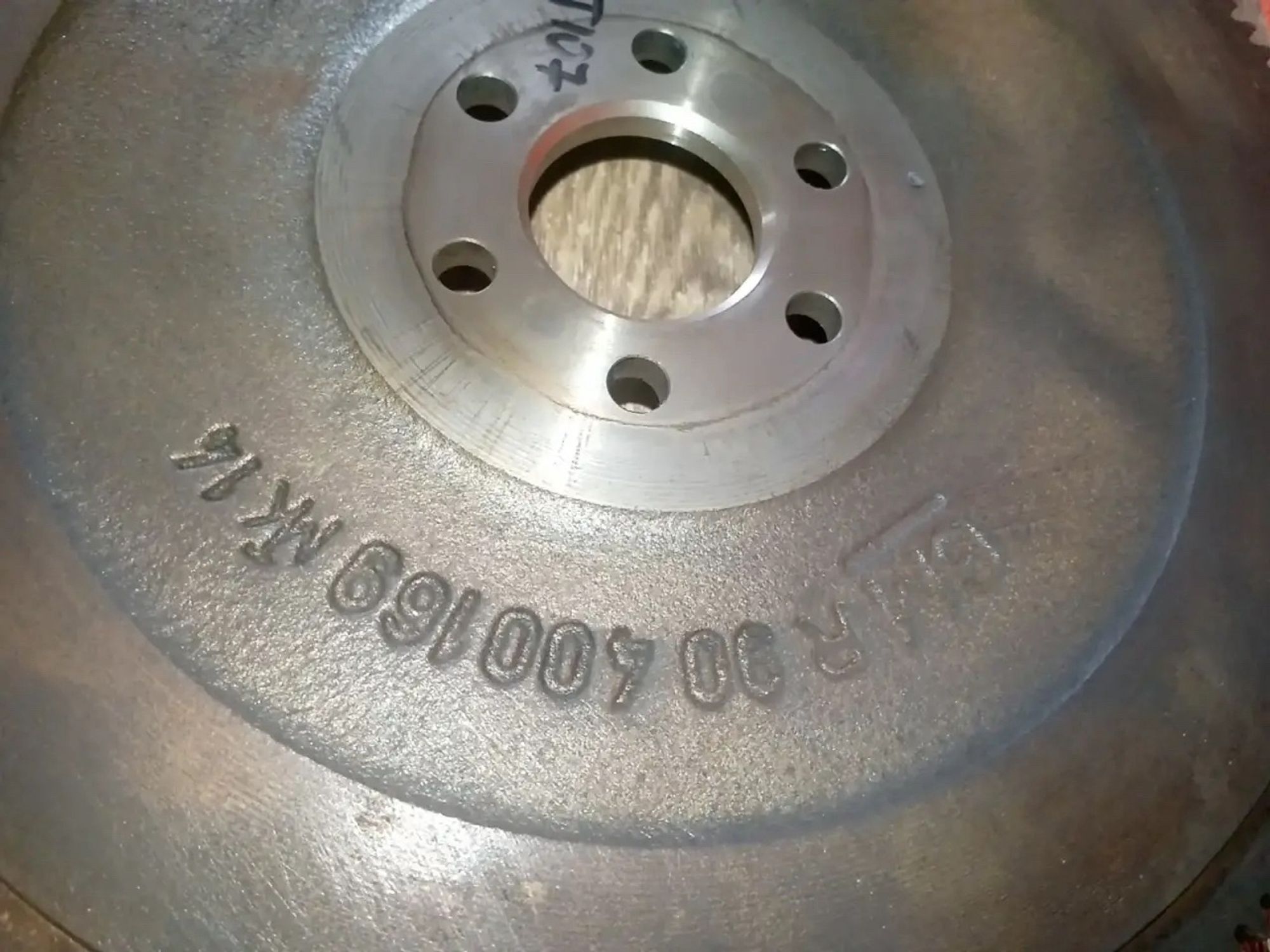 https://ycs.partsauto.market/partsauto-images/thmbs/userImages/a486c87f8955b6e25f9185efee619899/part/c04bbb9f-b7cf-4c29-8168-5242331385c7_1775854743654.jpg