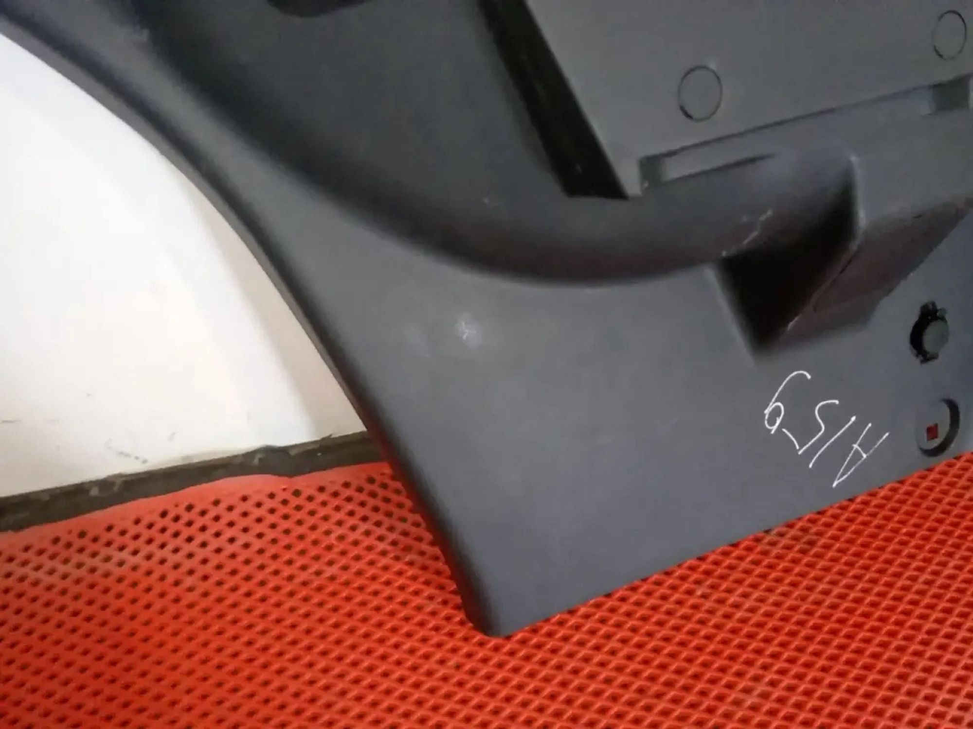 https://ycs.partsauto.market/partsauto-images/thmbs/userImages/a486c87f8955b6e25f9185efee619899/part/c09a6bfb-6204-49c6-9db5-e7467f8d40d9_1779793160953.jpg