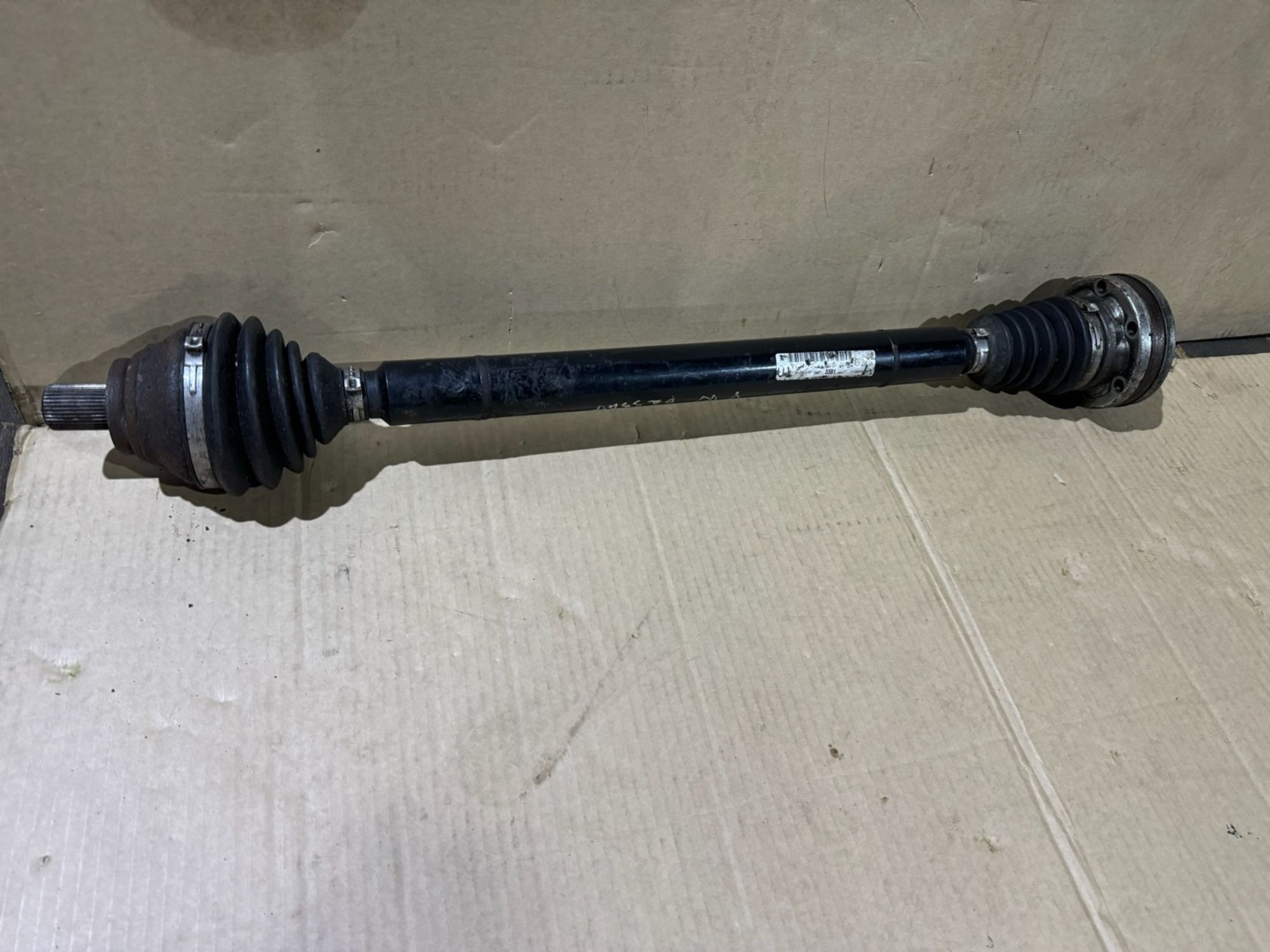 https://ycs.partsauto.market/partsauto-images/thmbs/userImages/a486c87f8955b6e25f9185efee619899/part/c0b362ee-7816-47f3-8f3a-88c5c261a8b0_1780044115930.jpg