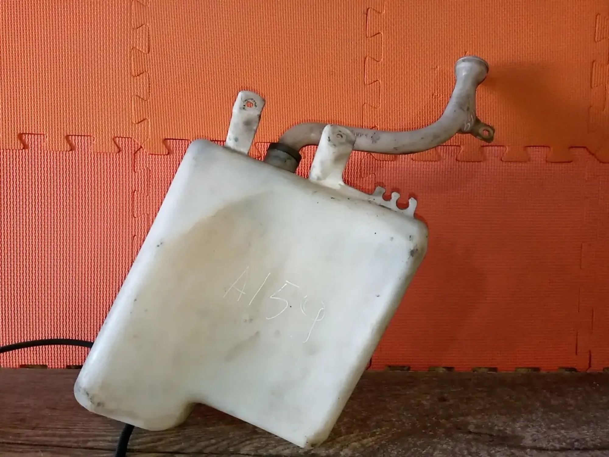 https://ycs.partsauto.market/partsauto-images/thmbs/userImages/a486c87f8955b6e25f9185efee619899/part/c3fbe410-11af-4a03-96b2-ce9078a8e2d0_1779344286269.jpg