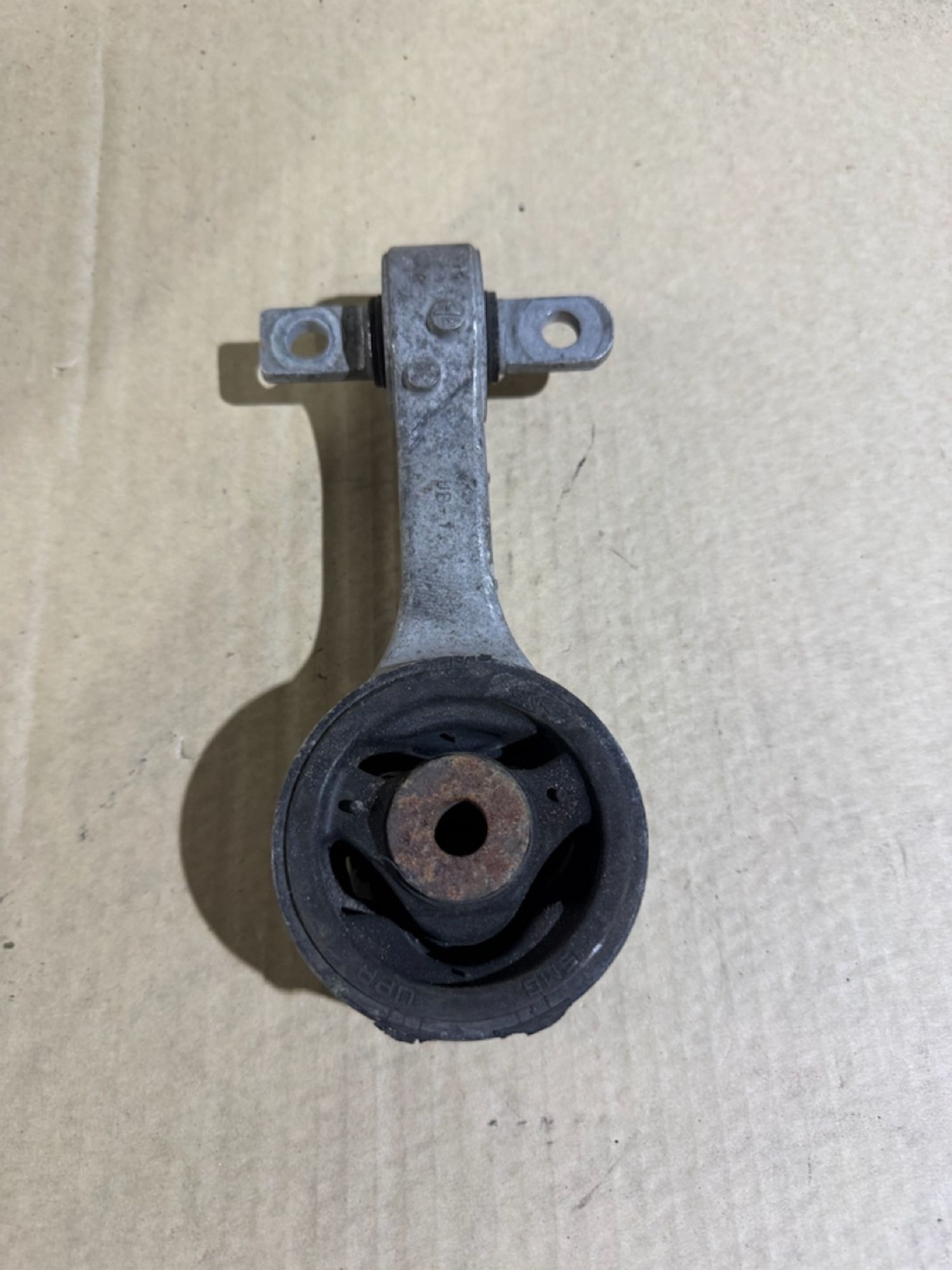https://ycs.partsauto.market/partsauto-images/thmbs/userImages/a486c87f8955b6e25f9185efee619899/part/c5e67de4-3209-40d4-beb5-4366bc8478aa_1786352089679.jpg