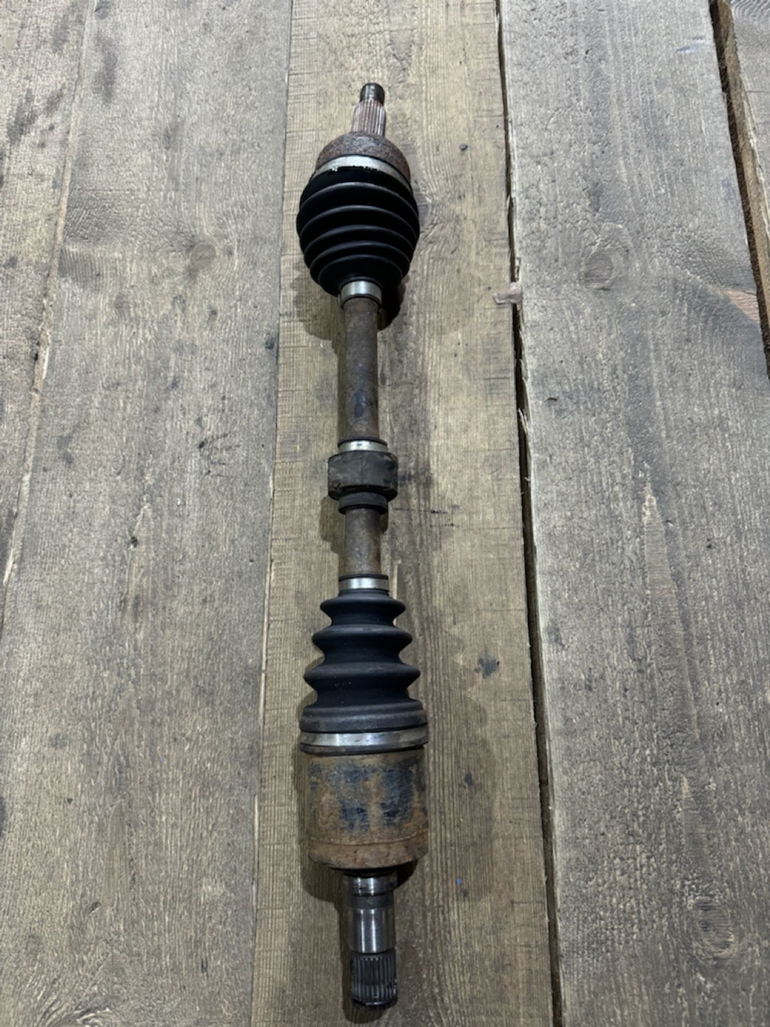 https://ycs.partsauto.market/partsauto-images/thmbs/userImages/a486c87f8955b6e25f9185efee619899/part/c62a8901-ebac-4a55-b572-055be818bbeb_1778190070616.jpg