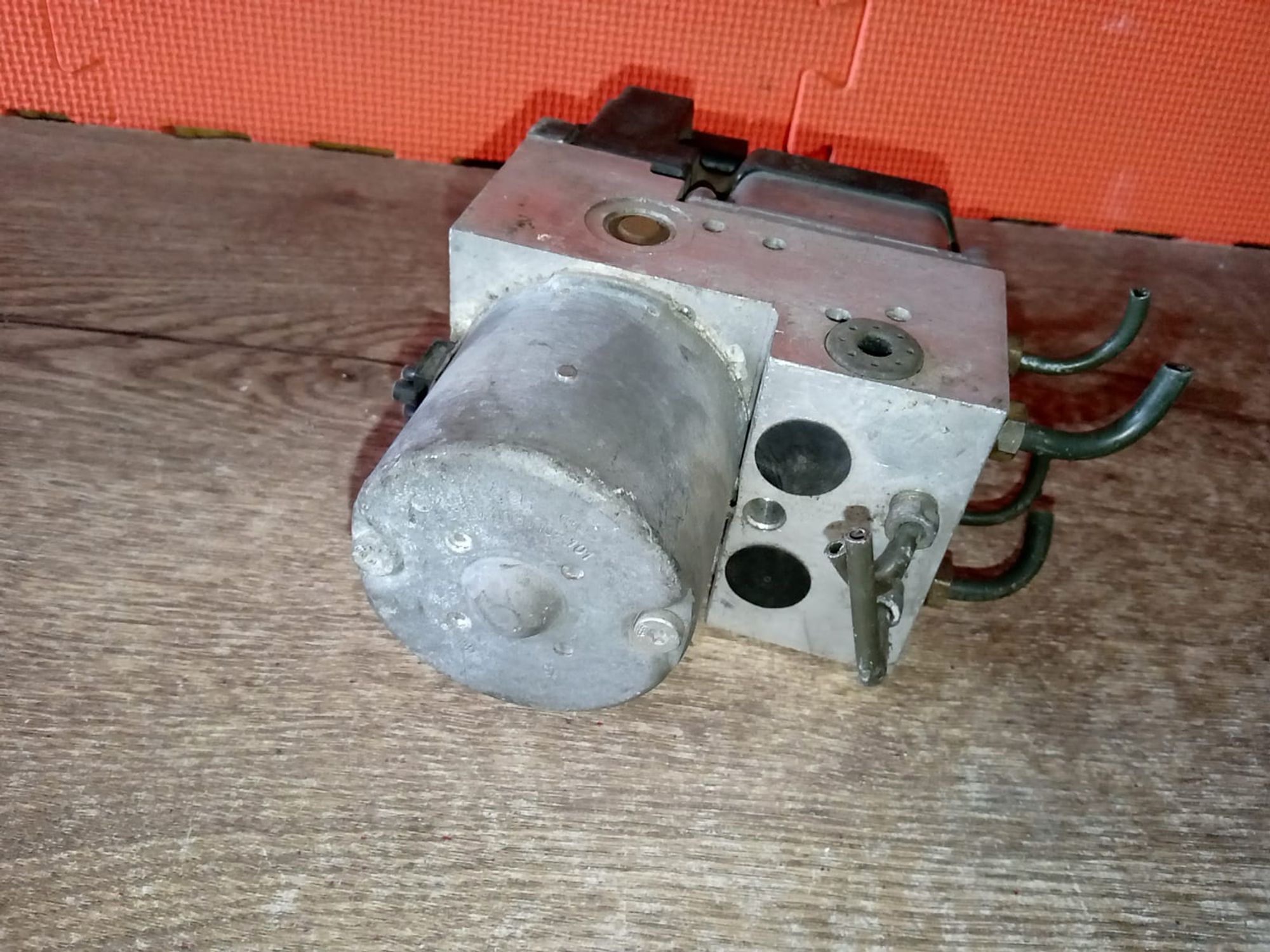 https://ycs.partsauto.market/partsauto-images/thmbs/userImages/a486c87f8955b6e25f9185efee619899/part/c708ad88-55b8-4c3d-9b40-3d2ff870f610_1785328128058.jpg