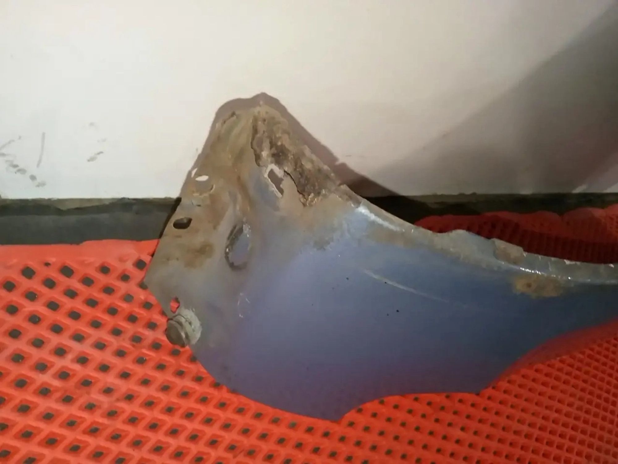 https://ycs.partsauto.market/partsauto-images/thmbs/userImages/a486c87f8955b6e25f9185efee619899/part/c710995a-3943-4300-ad65-f934539e3cb8_1779344152772.jpg