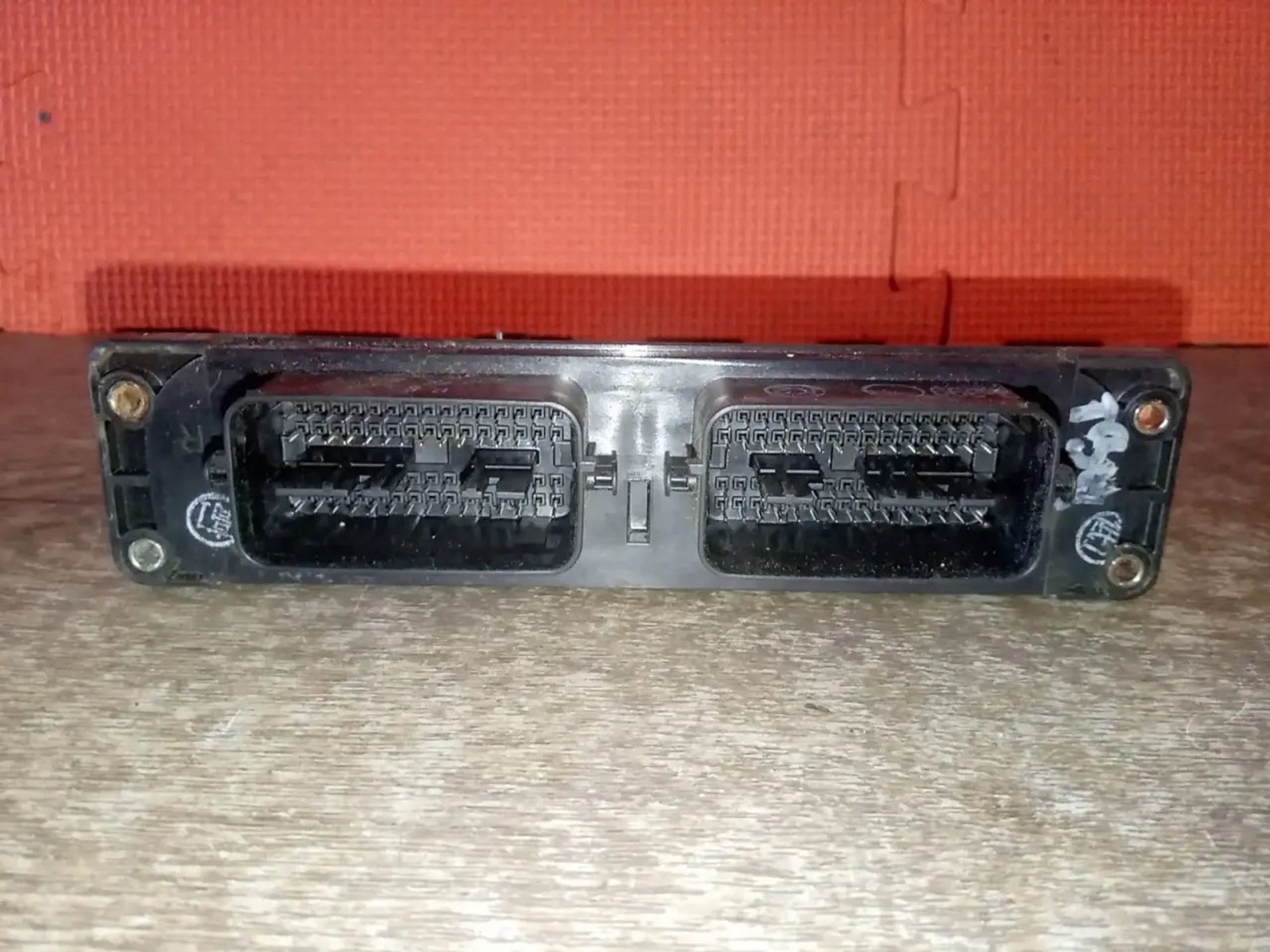 https://ycs.partsauto.market/partsauto-images/thmbs/userImages/a486c87f8955b6e25f9185efee619899/part/c95cc4c7-5bdf-405a-9daf-4301baf629b5_1775854745127.jpg