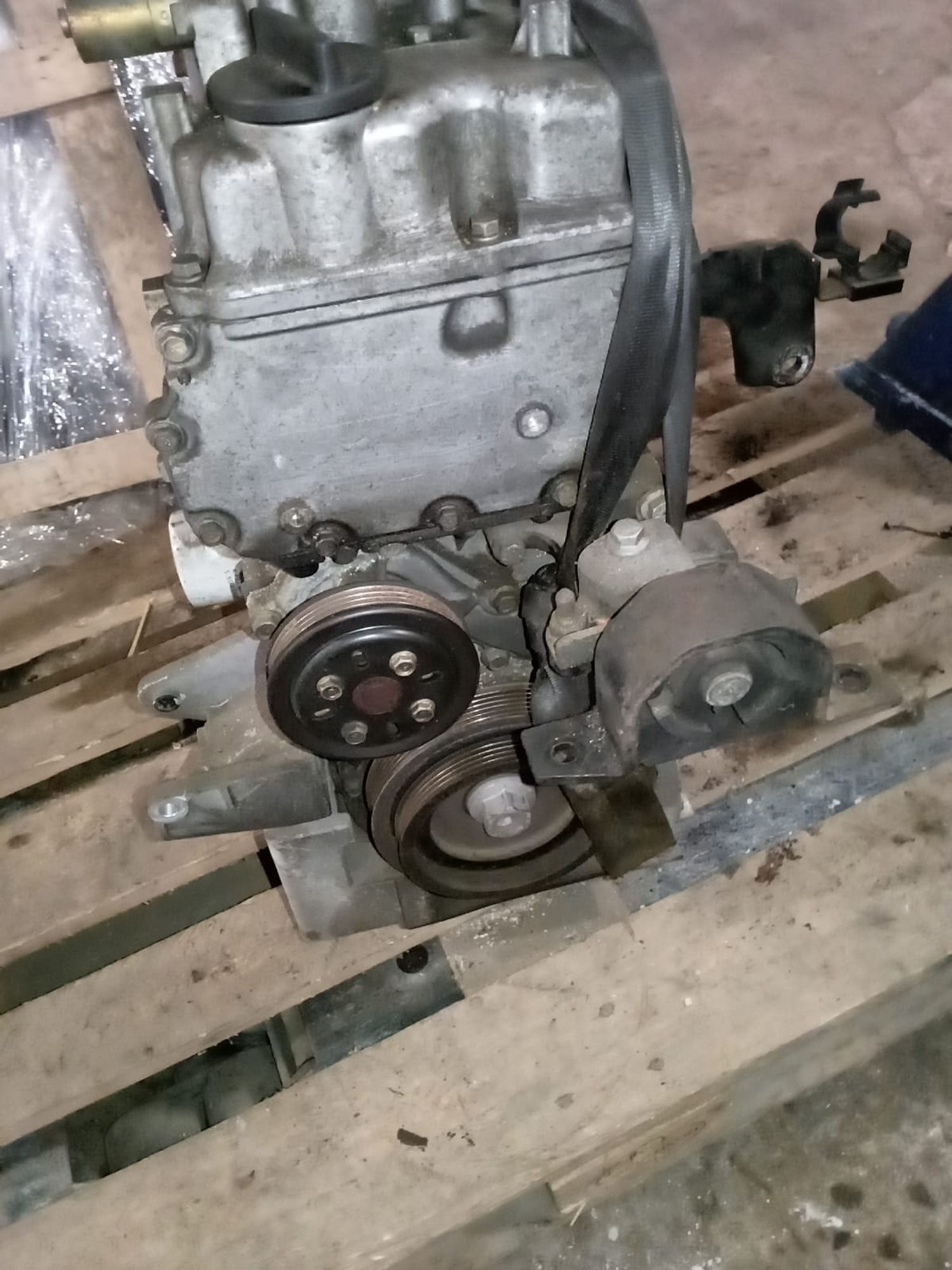 https://ycs.partsauto.market/partsauto-images/thmbs/userImages/a486c87f8955b6e25f9185efee619899/part/caf2b05a-222a-48f2-8c38-c475b8624ed0_1783766804341.jpg