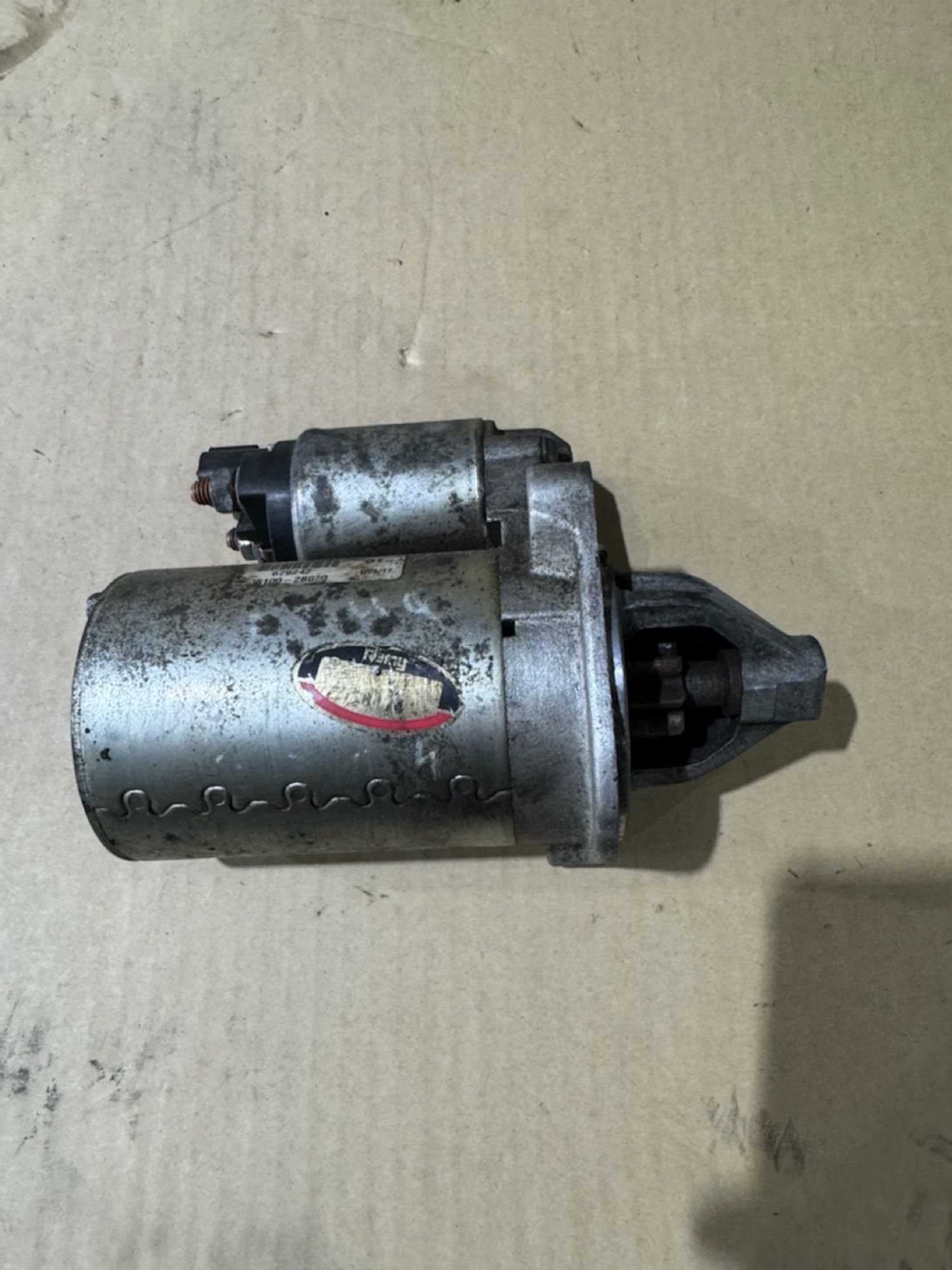 https://ycs.partsauto.market/partsauto-images/thmbs/userImages/a486c87f8955b6e25f9185efee619899/part/cafdecbc-f248-4e32-94b6-4fdc694c2095_1775854311932.jpg