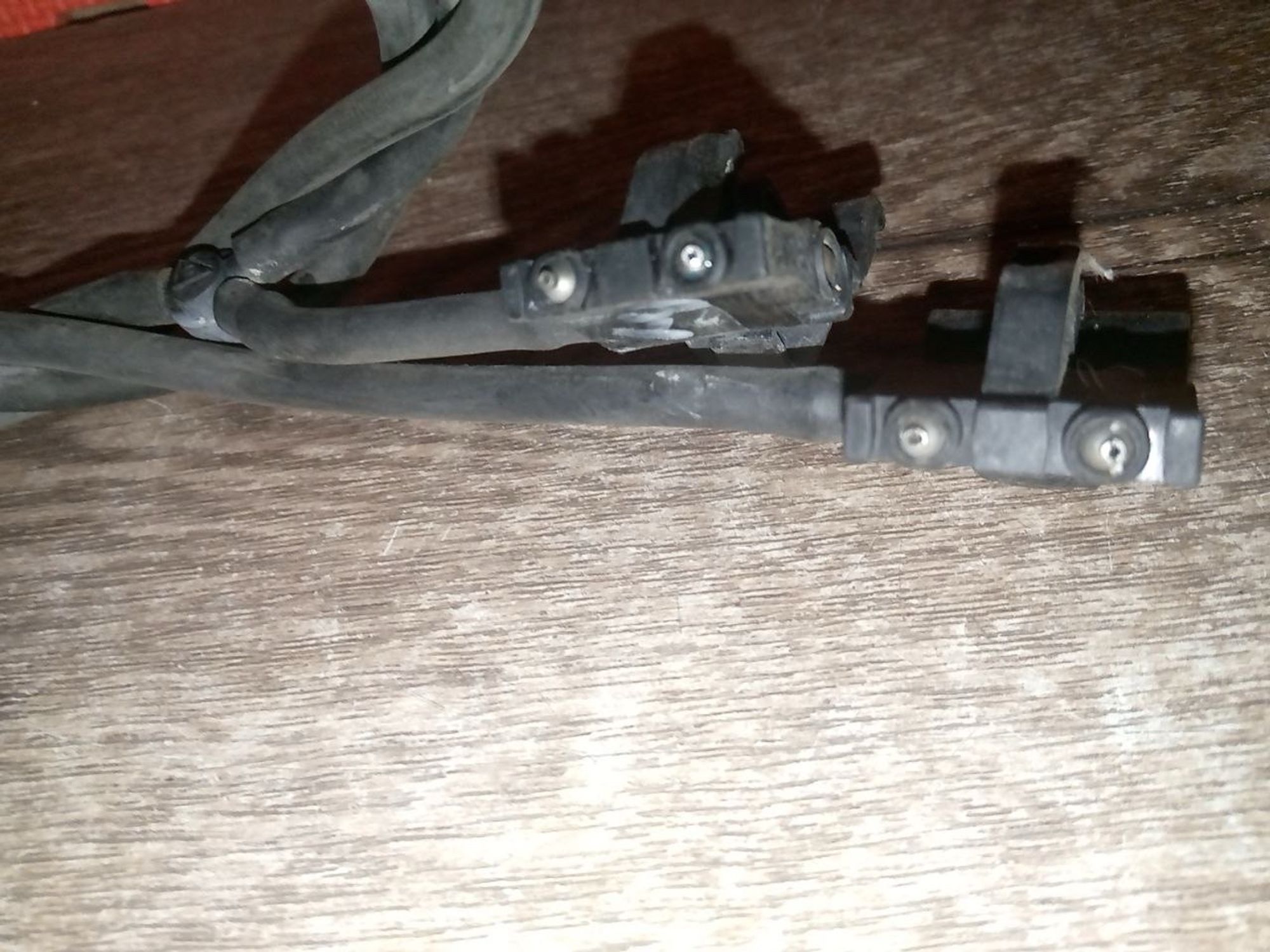 https://ycs.partsauto.market/partsauto-images/thmbs/userImages/a486c87f8955b6e25f9185efee619899/part/cb5ab787-3dae-41aa-b3b8-c51102062b90_1775856290846.jpg