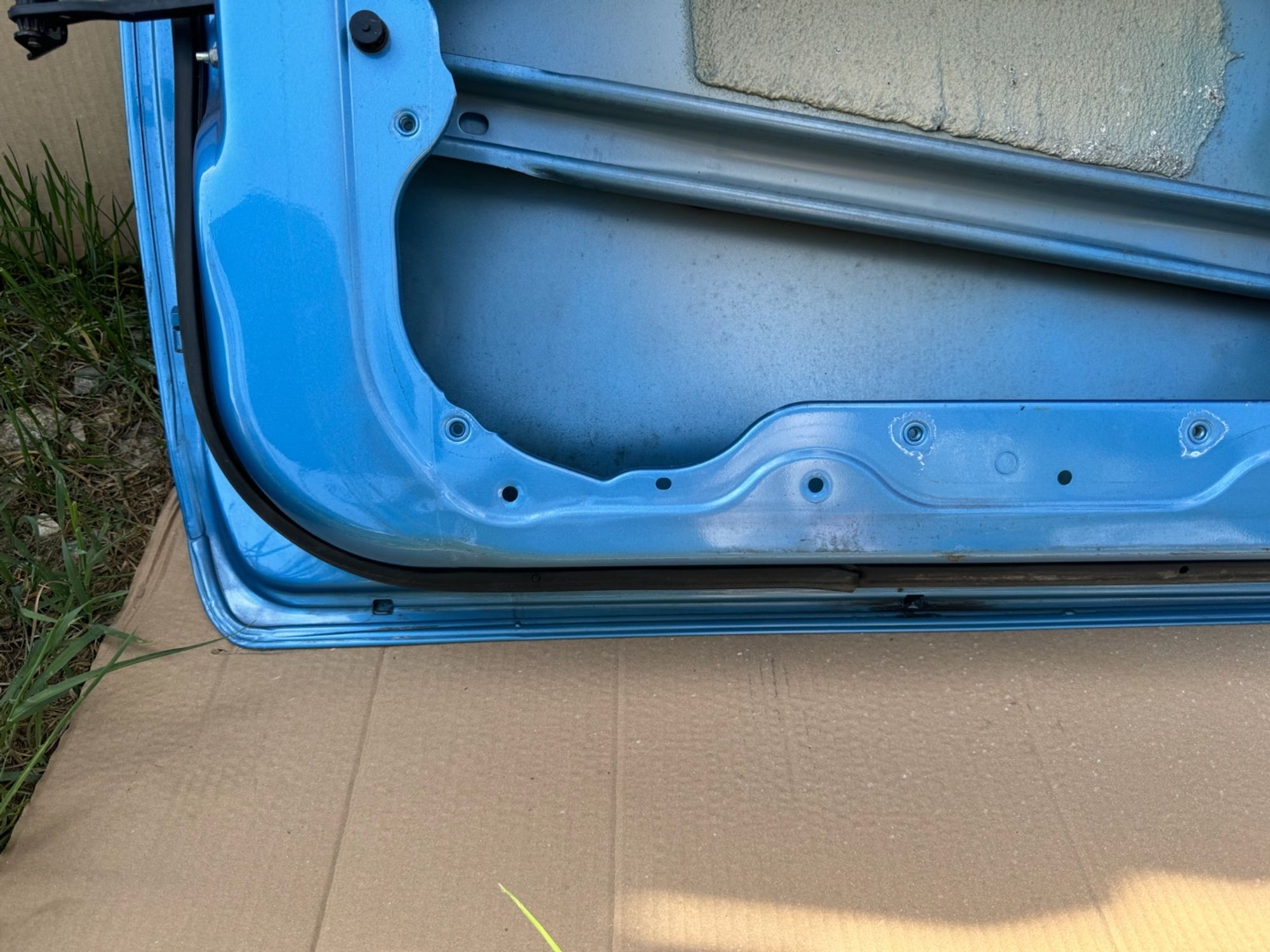 https://ycs.partsauto.market/partsauto-images/thmbs/userImages/a486c87f8955b6e25f9185efee619899/part/cb658305-9e48-40ae-a325-ec367f03017e_1779344304210.jpg
