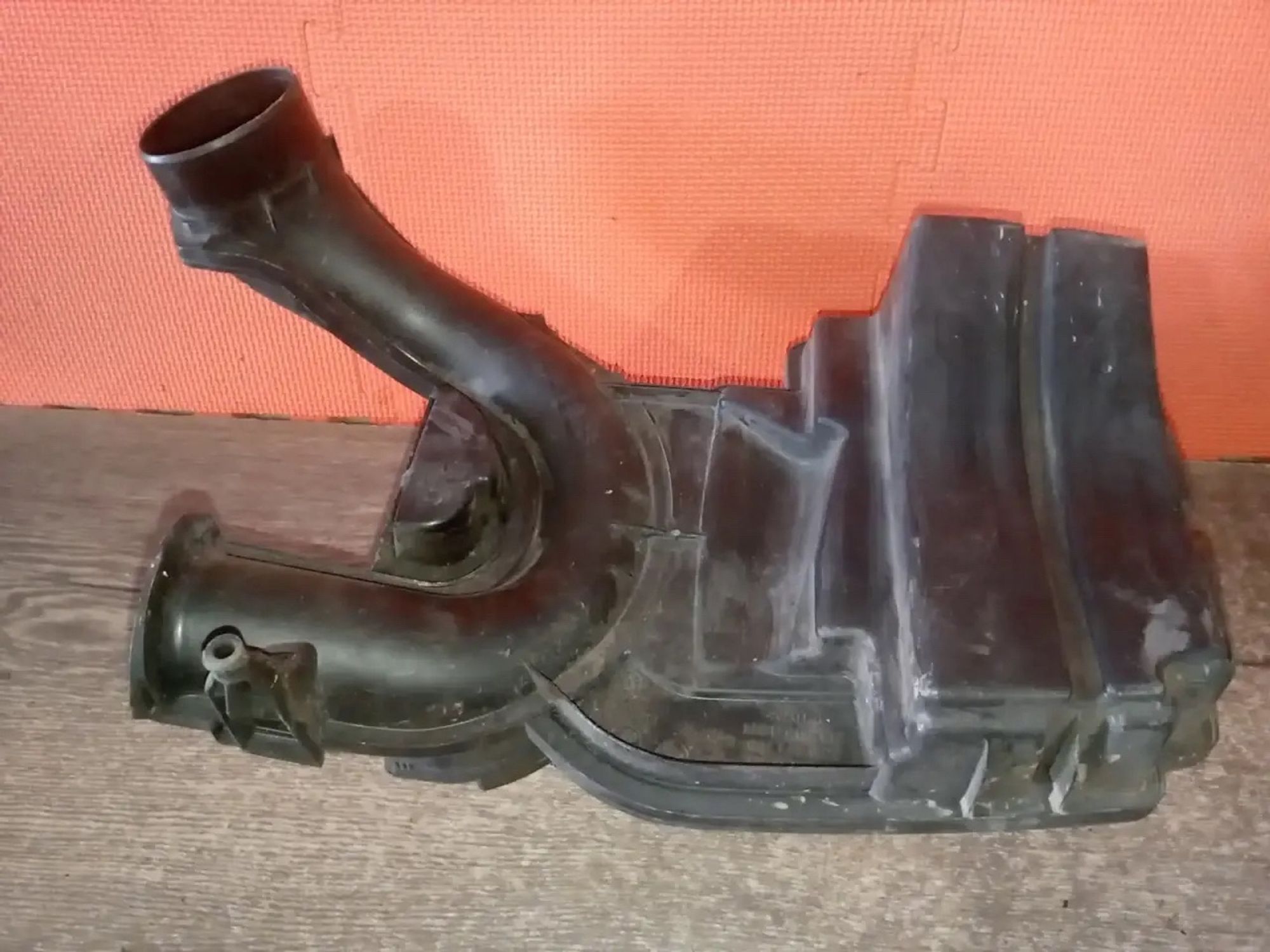 https://ycs.partsauto.market/partsauto-images/thmbs/userImages/a486c87f8955b6e25f9185efee619899/part/cbc6bfae-c655-4543-ac36-1948efd24cd6_1775854725409.jpg