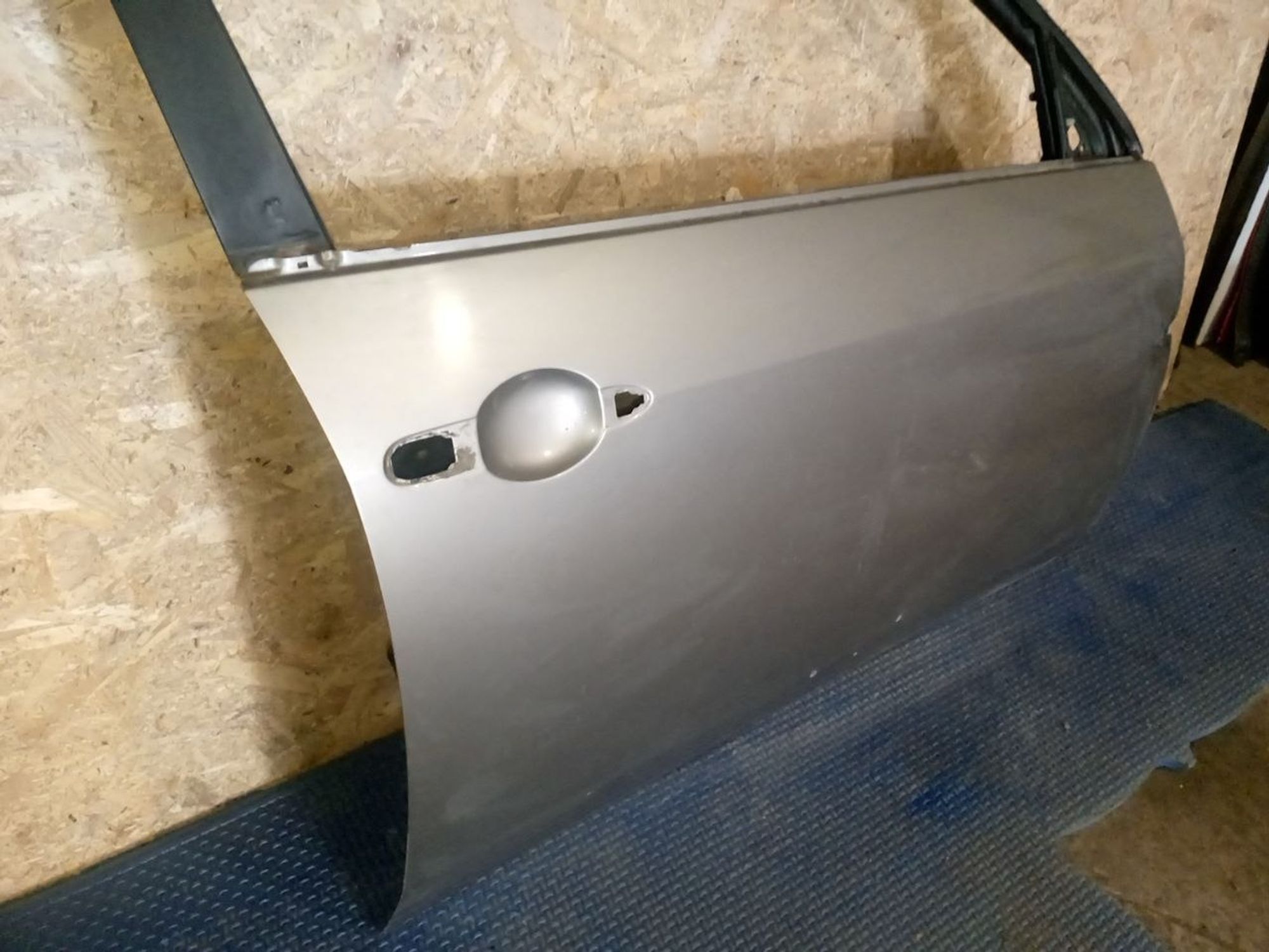 https://ycs.partsauto.market/partsauto-images/thmbs/userImages/a486c87f8955b6e25f9185efee619899/part/cbeeb60e-6621-45e0-9bf6-a1611efe6fae_1775856569157.jpg