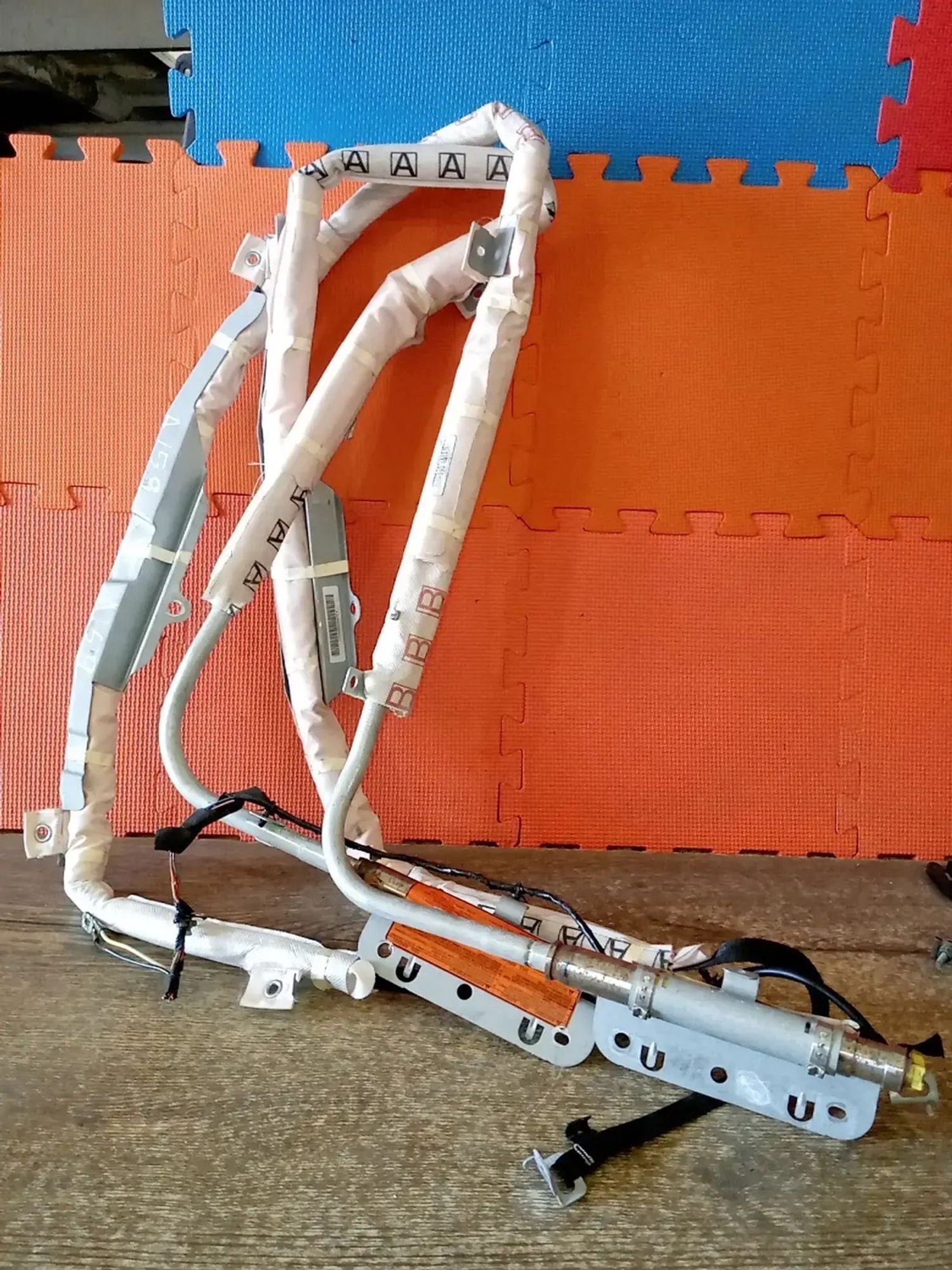 https://ycs.partsauto.market/partsauto-images/thmbs/userImages/a486c87f8955b6e25f9185efee619899/part/cc8e8b89-6efe-4fc2-8d76-88ff9fae0b5d_1780043797081.jpg