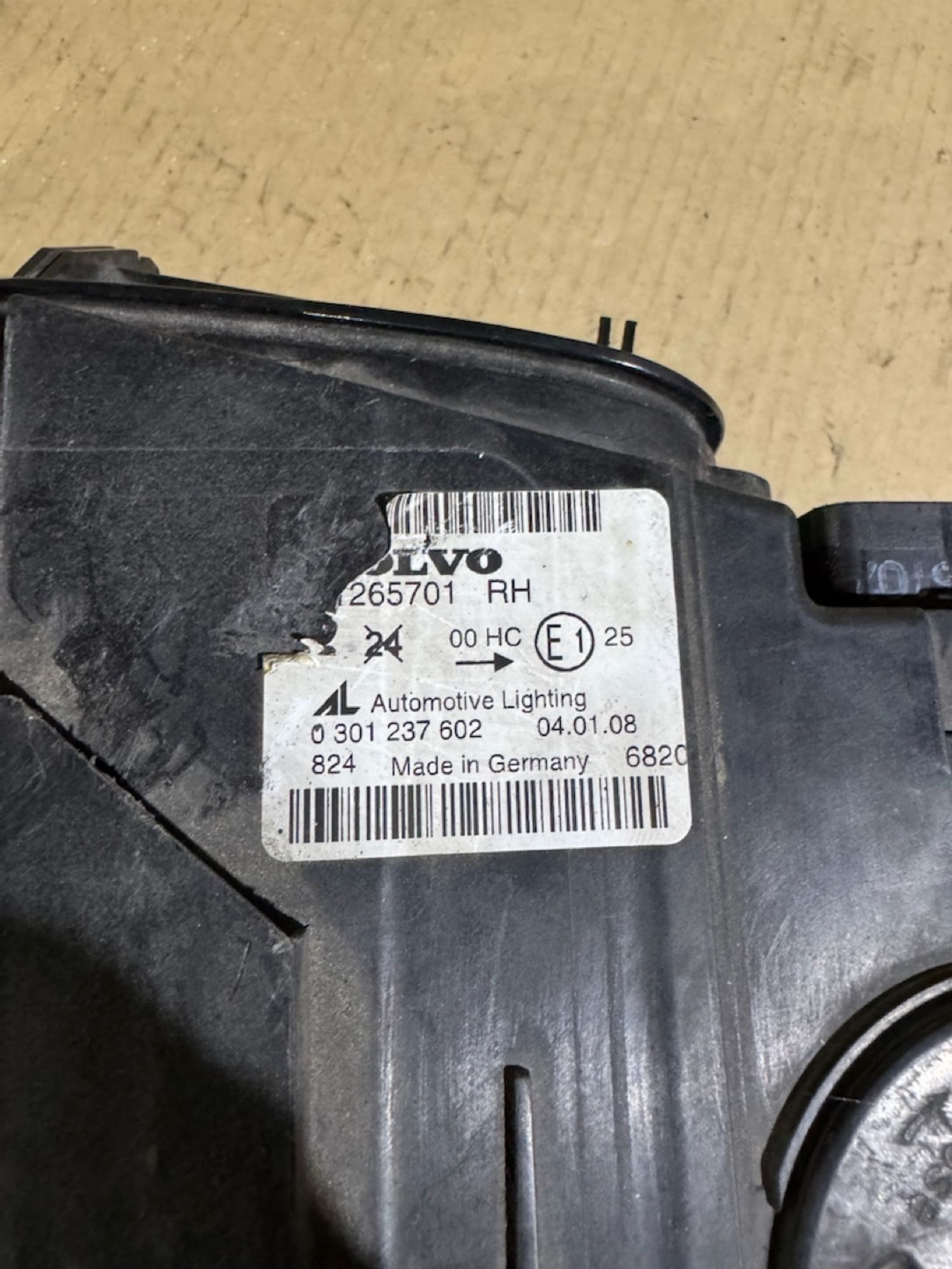 https://ycs.partsauto.market/partsauto-images/thmbs/userImages/a486c87f8955b6e25f9185efee619899/part/cd105b51-5ad4-49fa-bfe9-f56502630a40_1785909214476.jpg