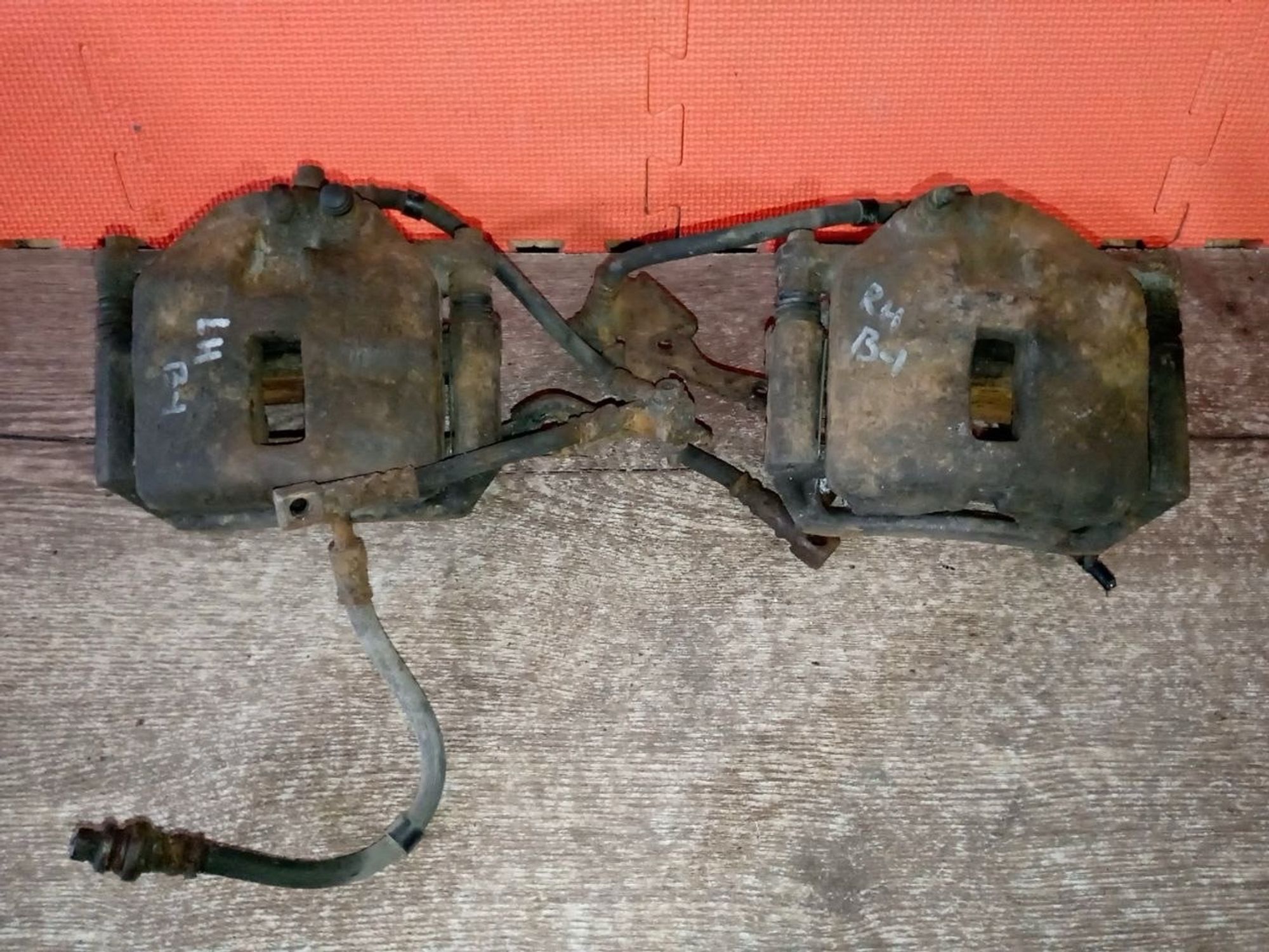 https://ycs.partsauto.market/partsauto-images/thmbs/userImages/a486c87f8955b6e25f9185efee619899/part/ce6bb9b4-8adb-472f-8fd6-da11a06cf309_1775856256862.jpg