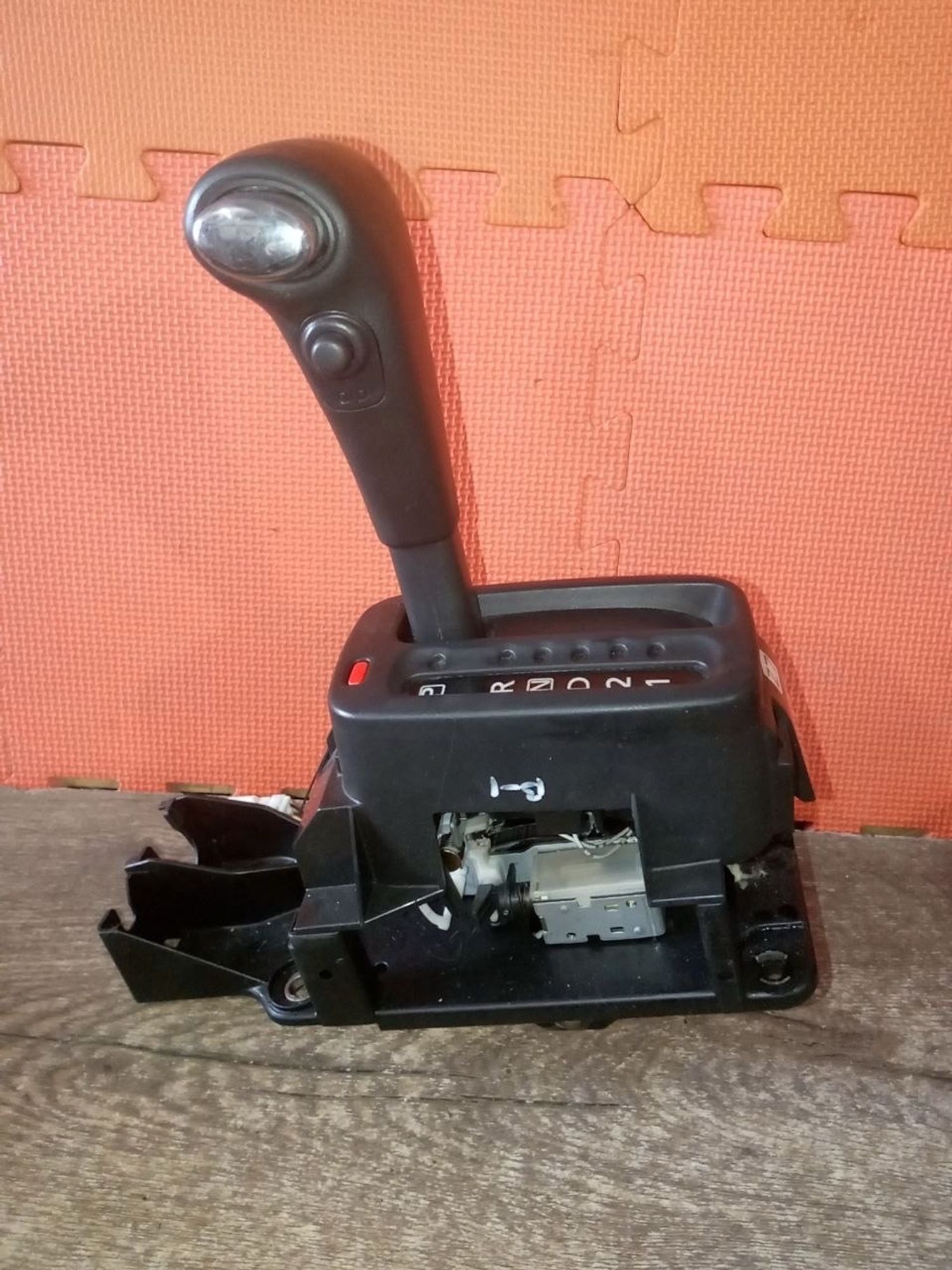https://ycs.partsauto.market/partsauto-images/thmbs/userImages/a486c87f8955b6e25f9185efee619899/part/d073b17b-3ae2-4f28-a666-5c04216fbc21_1775855440075.jpg