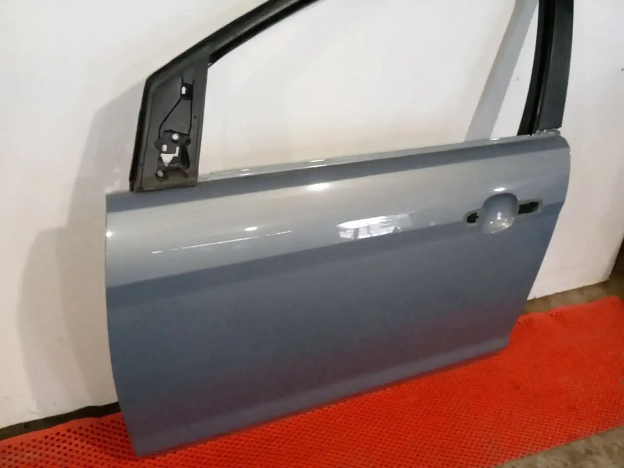 https://ycs.partsauto.market/partsauto-images/thmbs/userImages/a486c87f8955b6e25f9185efee619899/part/d0ba5096-cb26-4041-be4b-ba88cd27ee96_1778653226659.jpg