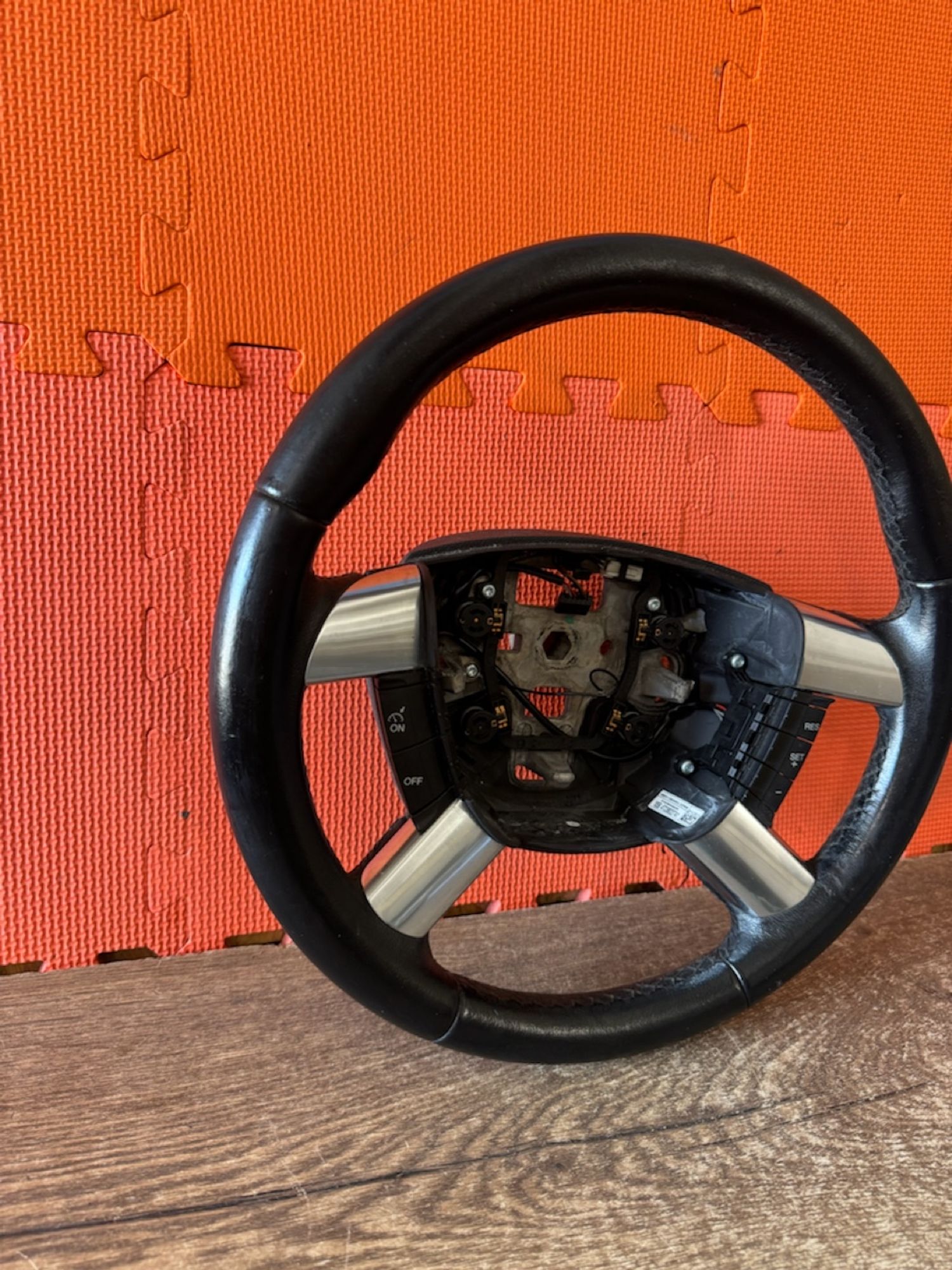 https://ycs.partsauto.market/partsauto-images/thmbs/userImages/a486c87f8955b6e25f9185efee619899/part/d3fa8e70-3d77-4850-8b52-cd28585829de_1779051658817.jpg