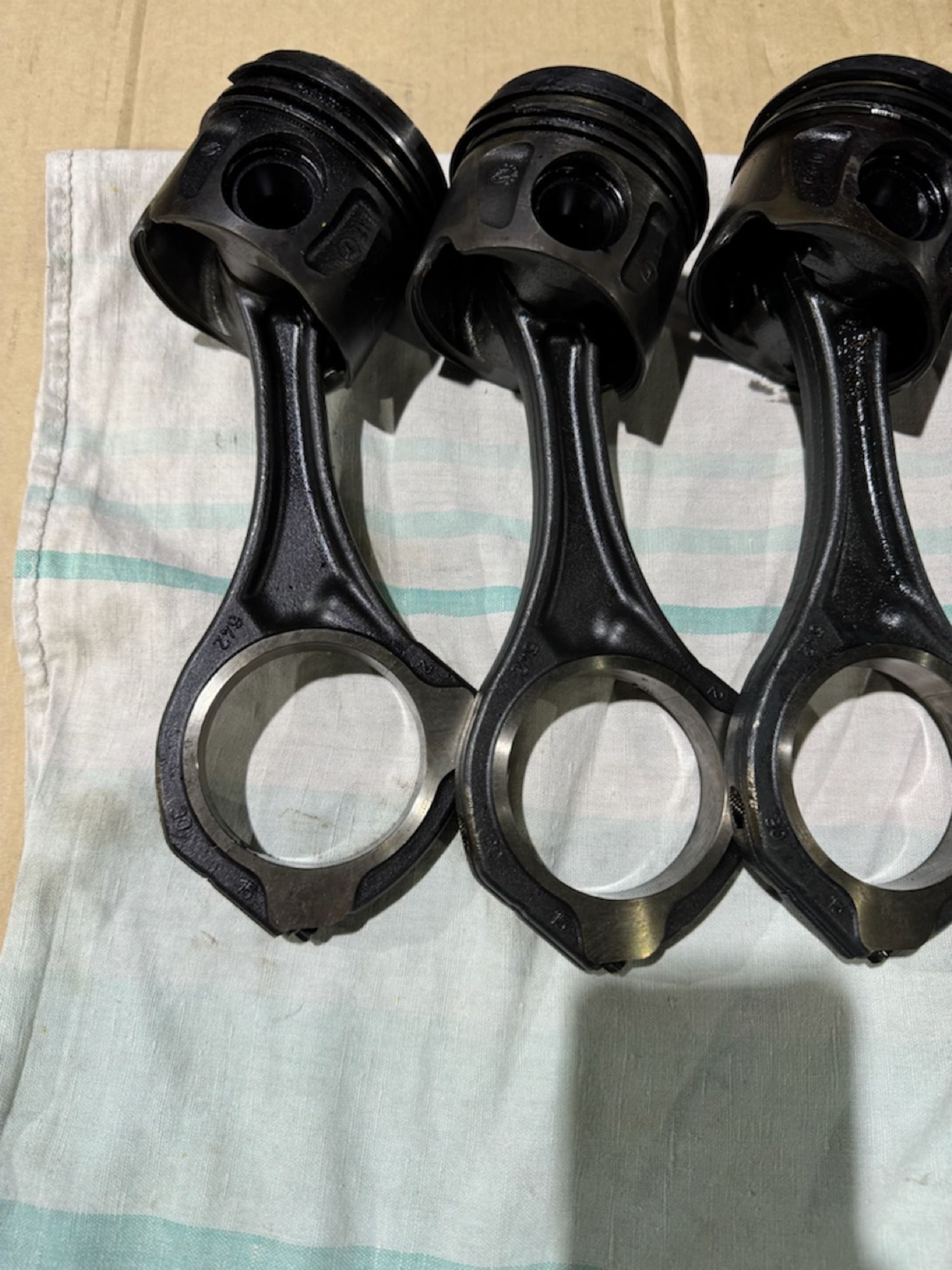 https://ycs.partsauto.market/partsauto-images/thmbs/userImages/a486c87f8955b6e25f9185efee619899/part/d429dc8a-e569-4b6e-bee6-a2843f84b973_1775853987914.jpg