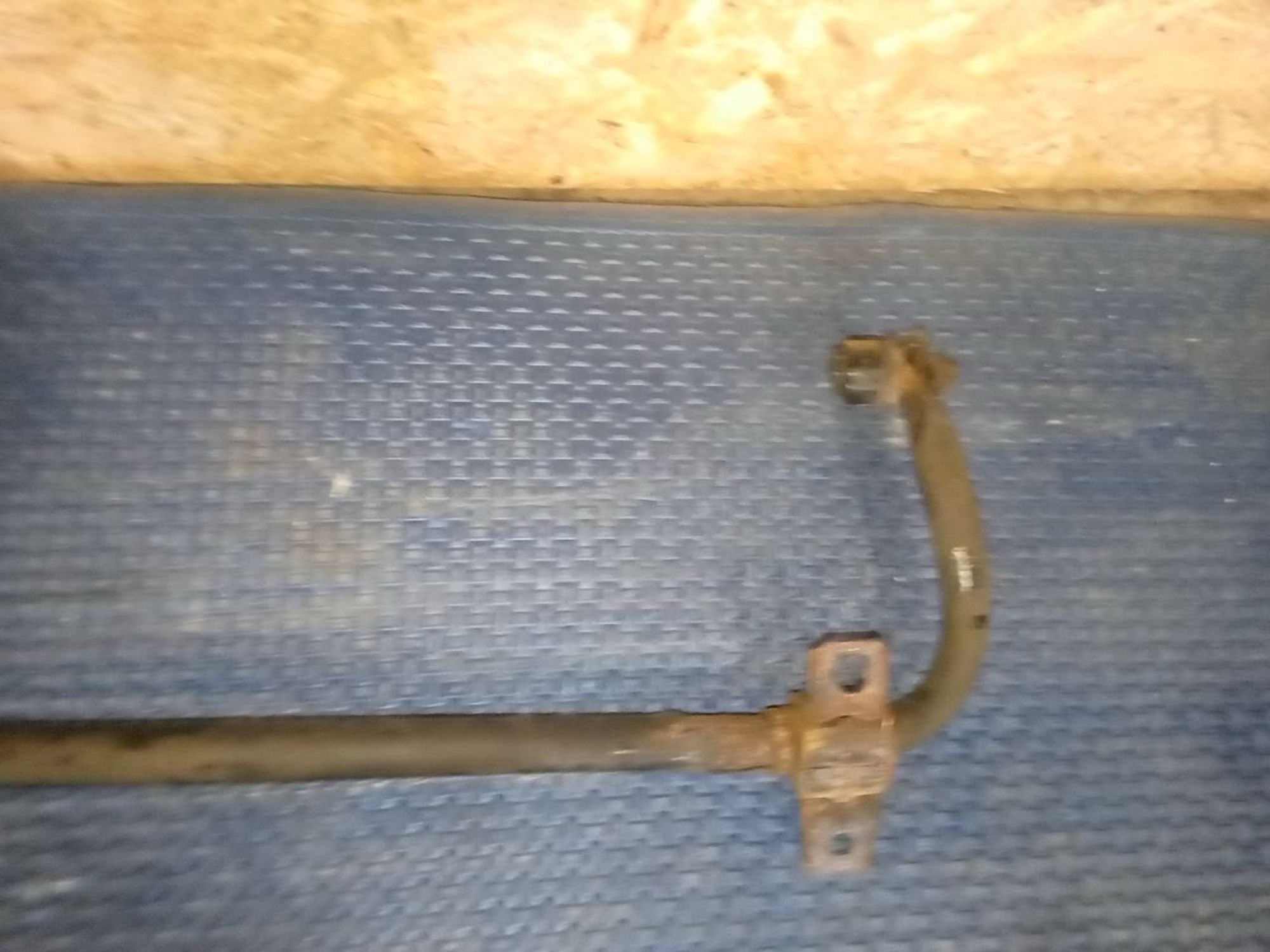https://ycs.partsauto.market/partsauto-images/thmbs/userImages/a486c87f8955b6e25f9185efee619899/part/d4ffd751-a9bc-43c3-a93c-2def38e0bd65_1775856310234.jpg