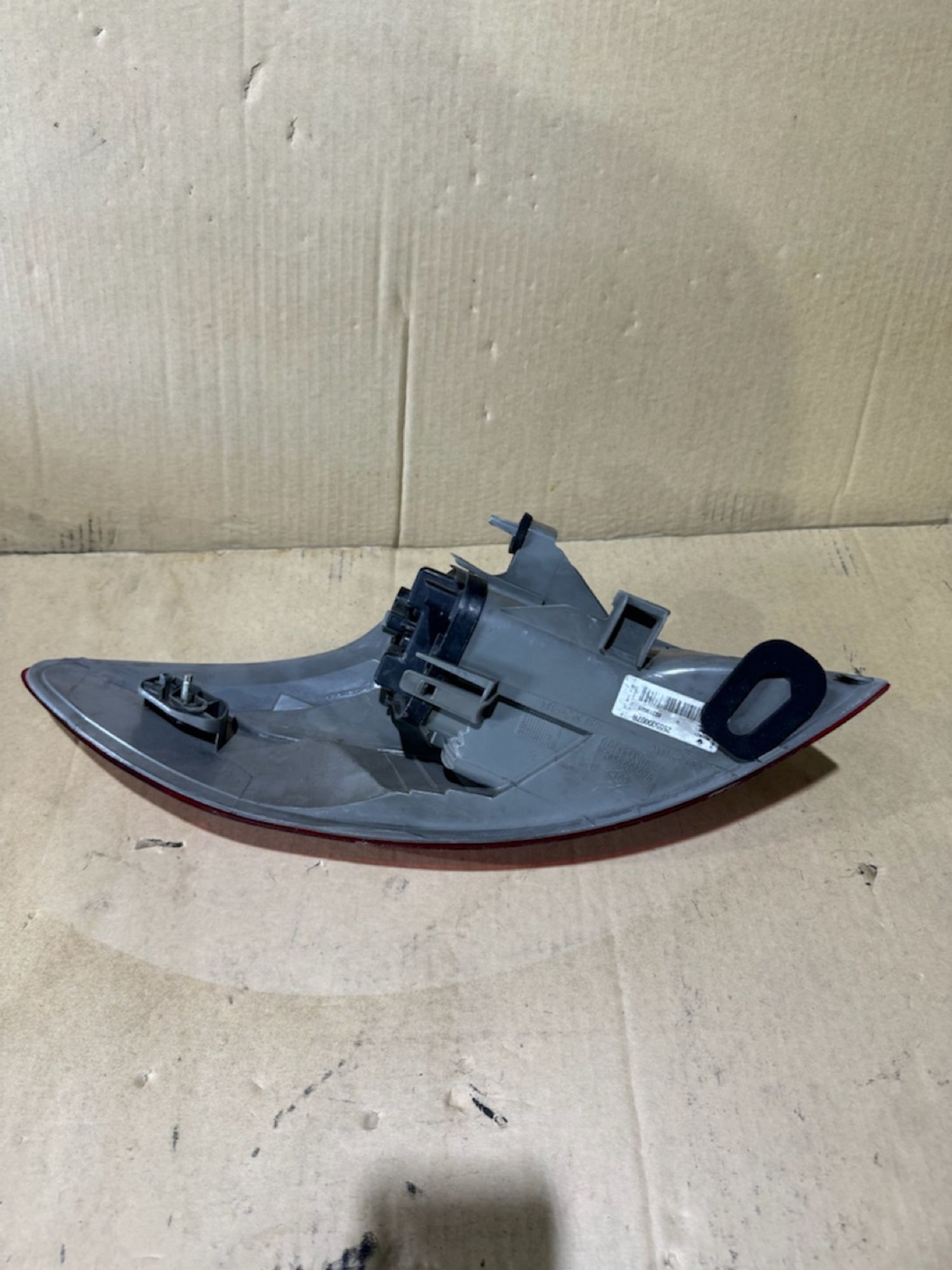 https://ycs.partsauto.market/partsauto-images/thmbs/userImages/a486c87f8955b6e25f9185efee619899/part/d515eb05-cc02-4322-8e1d-b185f6481e2e_1782459543928.jpg