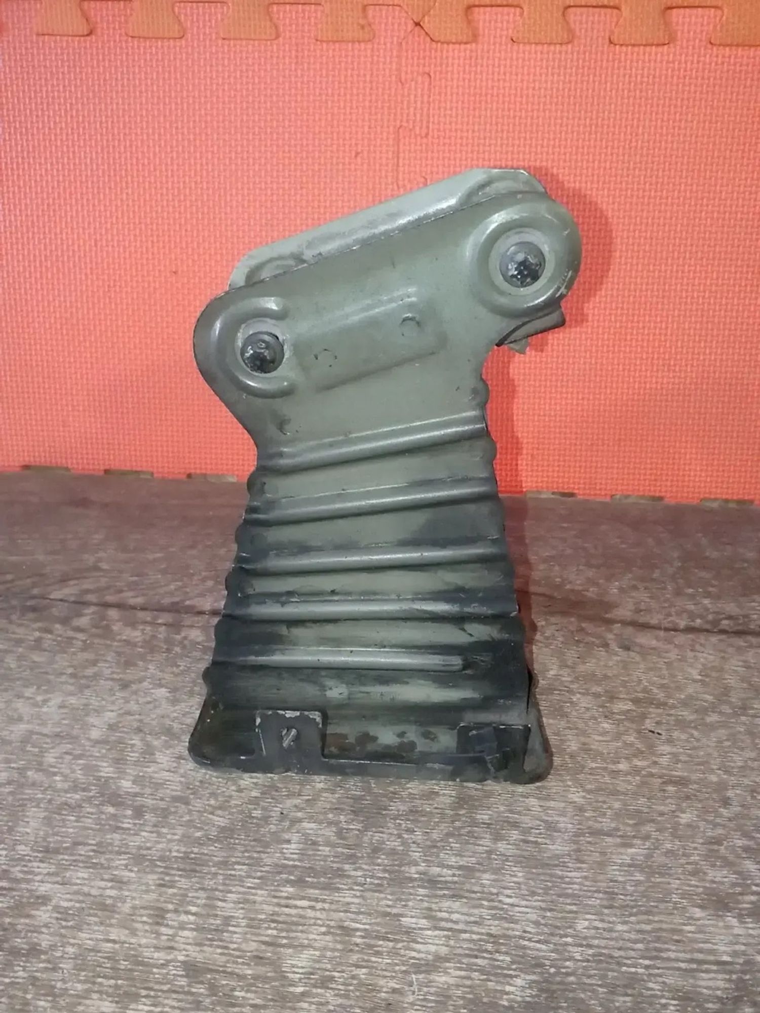 https://ycs.partsauto.market/partsauto-images/thmbs/userImages/a486c87f8955b6e25f9185efee619899/part/d695168d-c360-4099-b7b4-cc87ad2542a4_1775855465892.jpg
