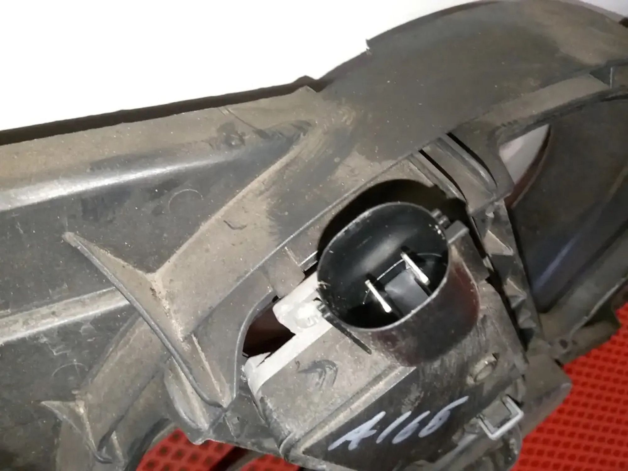 https://ycs.partsauto.market/partsauto-images/thmbs/userImages/a486c87f8955b6e25f9185efee619899/part/d6c91110-a546-438e-9328-e7124eb0870f_1778609048526.jpg