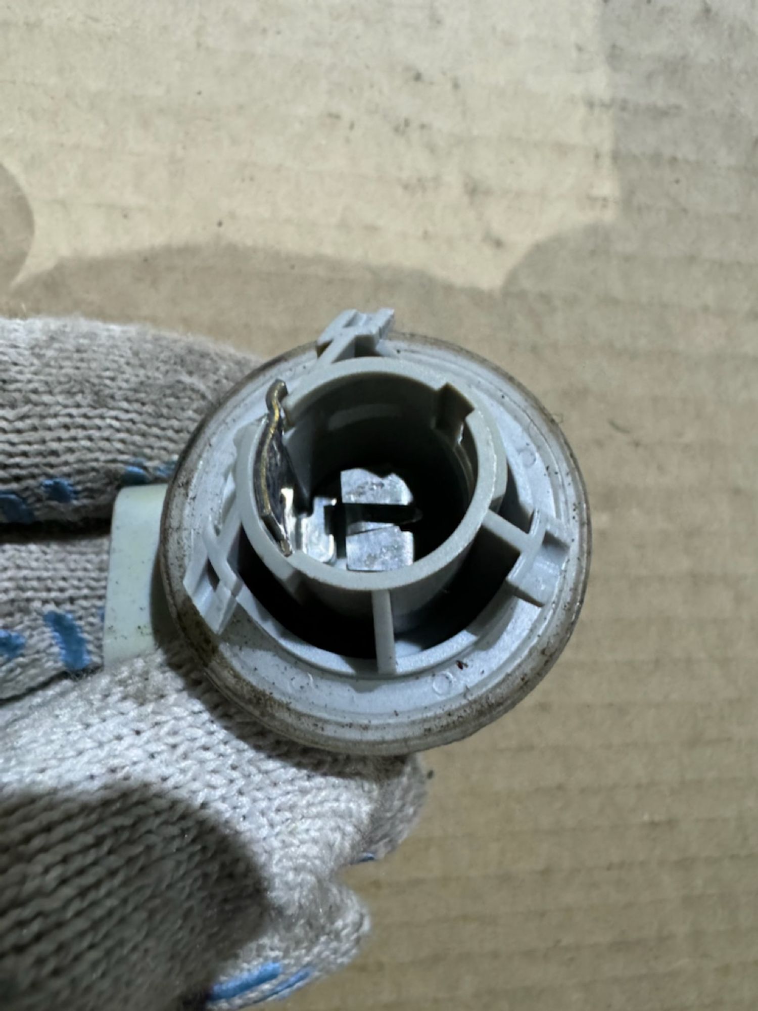 https://ycs.partsauto.market/partsauto-images/thmbs/userImages/a486c87f8955b6e25f9185efee619899/part/d7ab0040-e9f5-4ddd-9c49-1df7ba4a6069_1775854266258.jpg