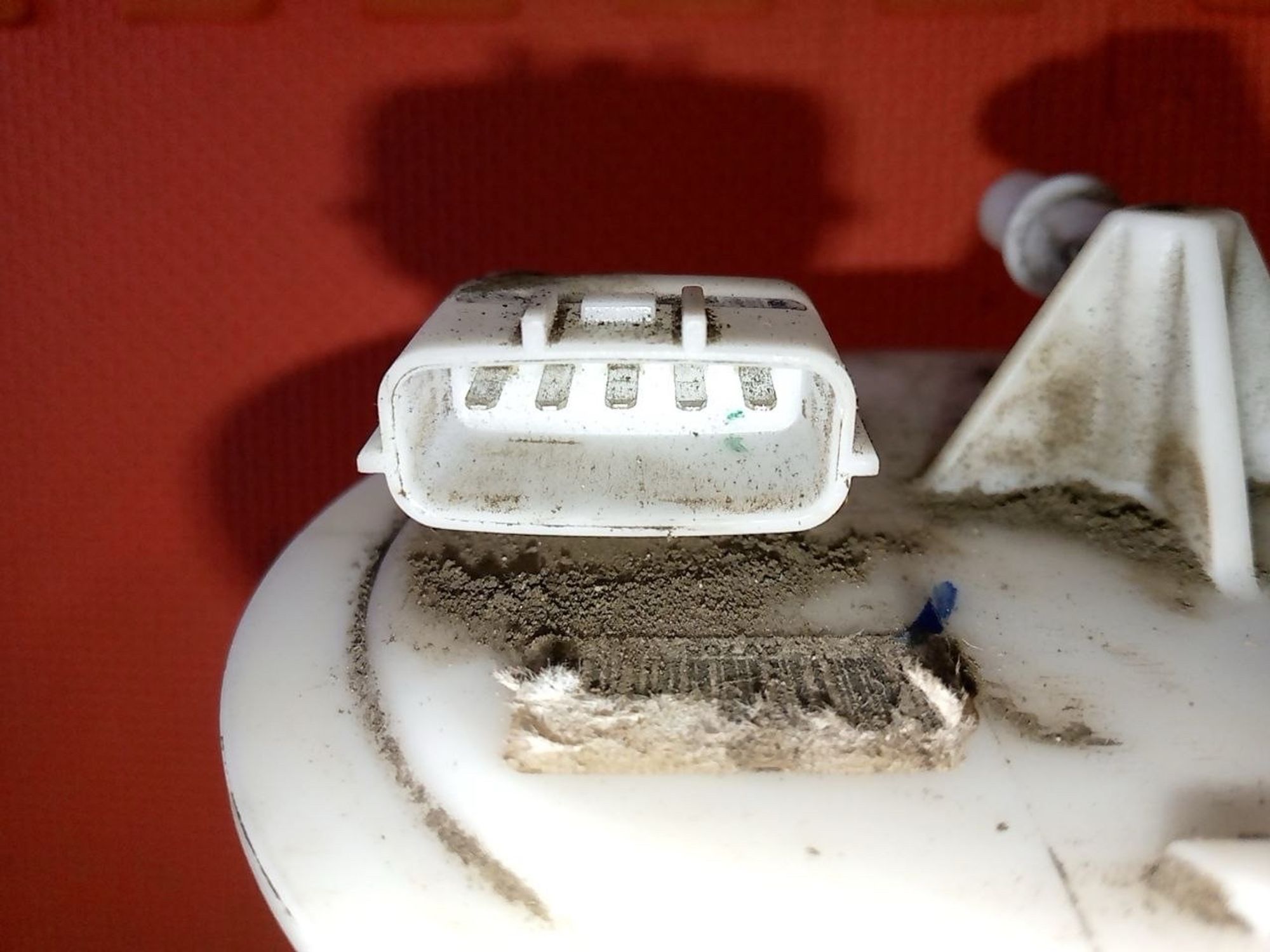 https://ycs.partsauto.market/partsauto-images/thmbs/userImages/a486c87f8955b6e25f9185efee619899/part/d8b0128f-7e99-46df-86d4-4fde27d99ad4_1775855966130.jpg