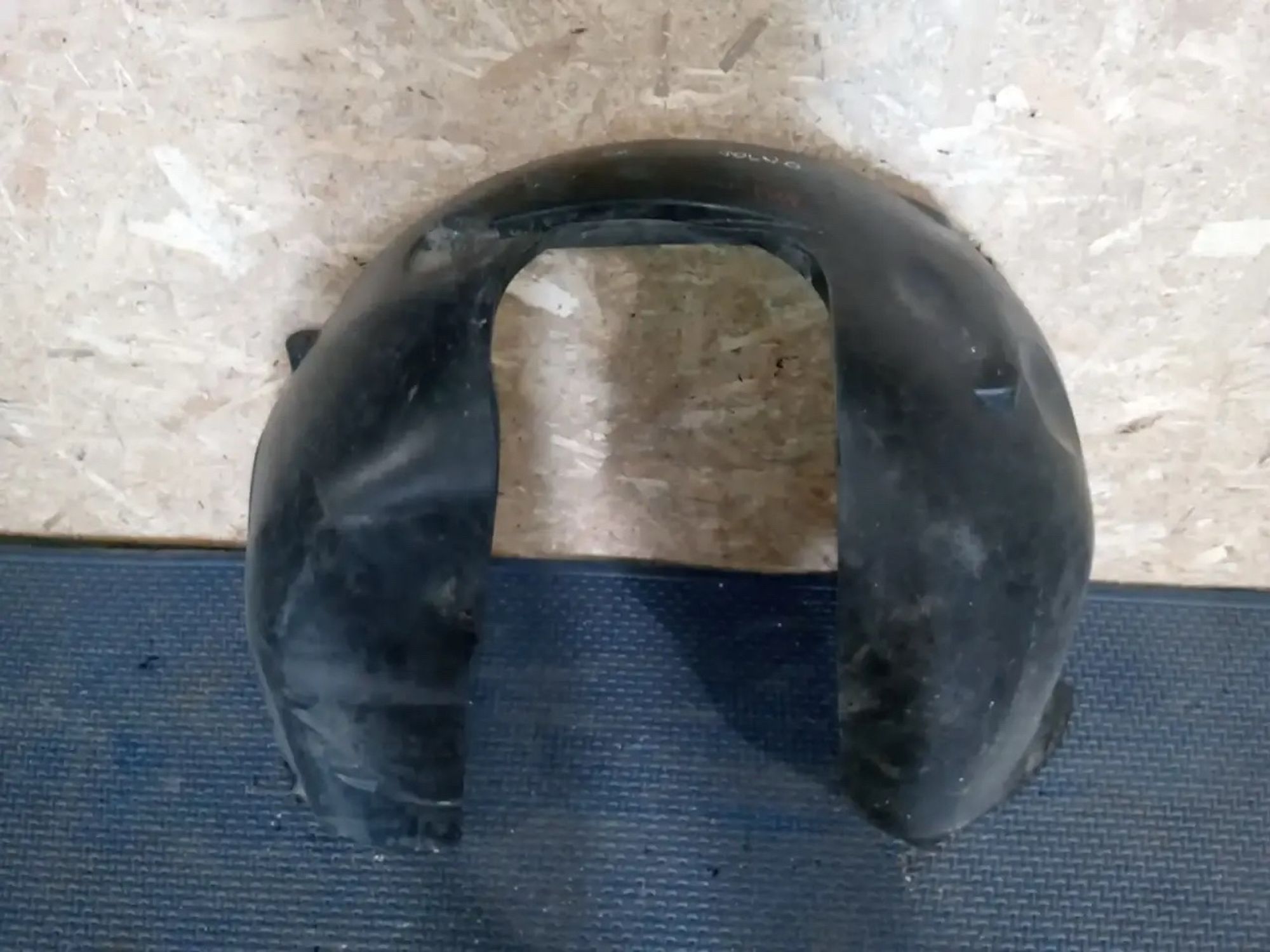 https://ycs.partsauto.market/partsauto-images/thmbs/userImages/a486c87f8955b6e25f9185efee619899/part/d8dcdf38-d786-4cb9-93f8-6f28ef70fe23_1787082230313.jpg