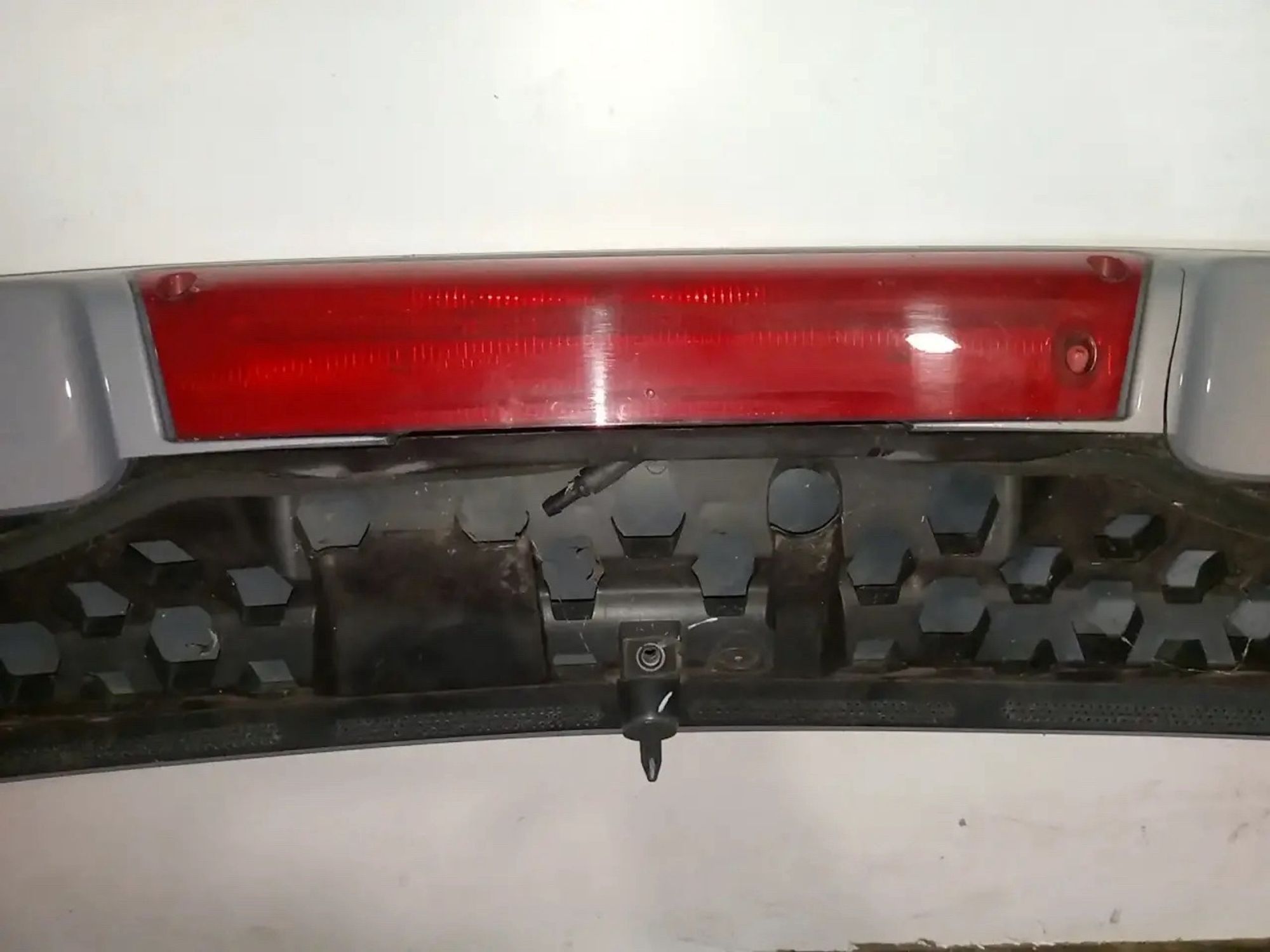 https://ycs.partsauto.market/partsauto-images/thmbs/userImages/a486c87f8955b6e25f9185efee619899/part/d8e29e81-4ad8-4345-b2df-7ca95c133cd9_1780044068246.jpg