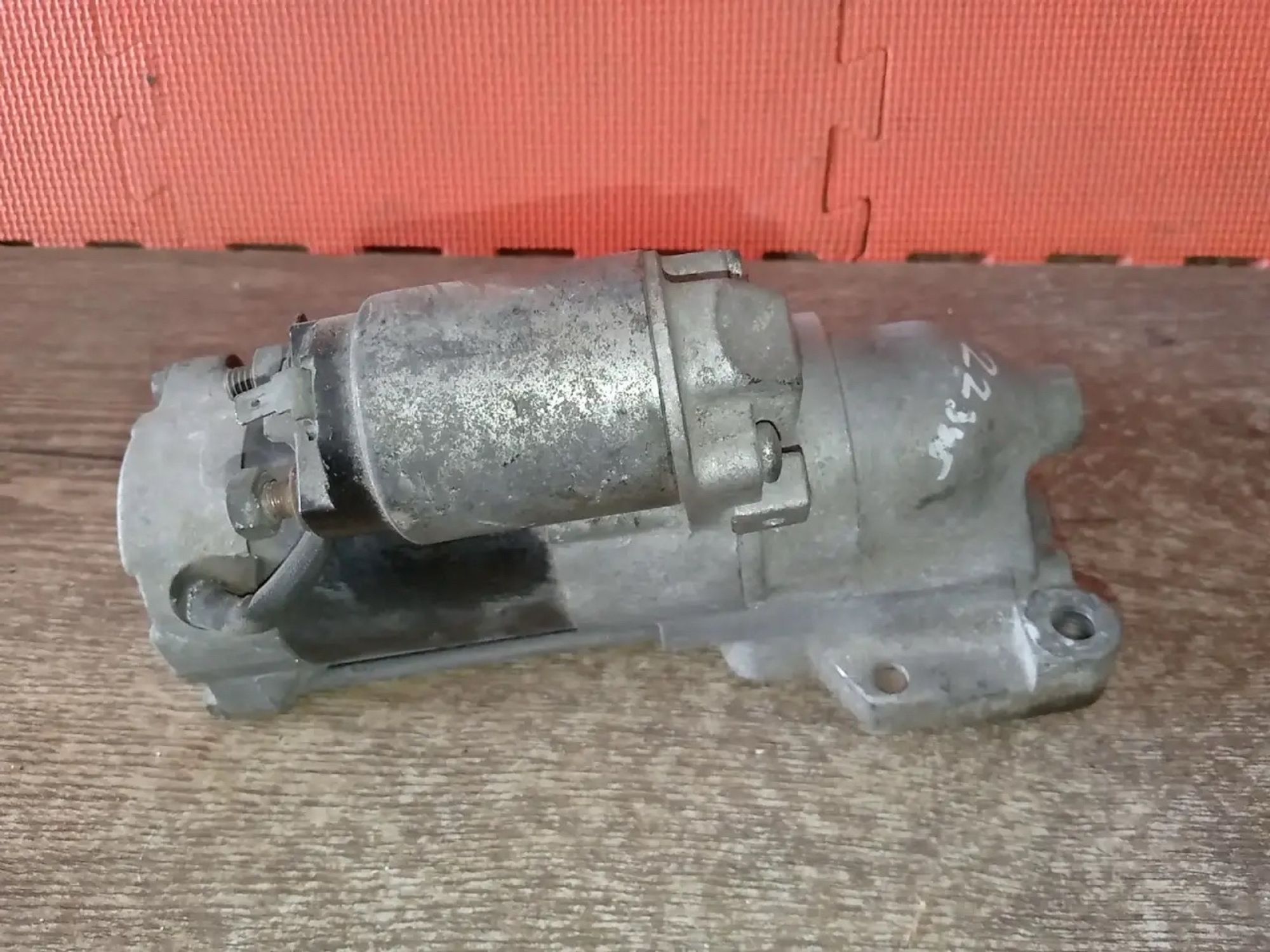 https://ycs.partsauto.market/partsauto-images/thmbs/userImages/a486c87f8955b6e25f9185efee619899/part/d97f3de7-cbcd-4e29-8533-4d864284be0f_1786976276255.jpg
