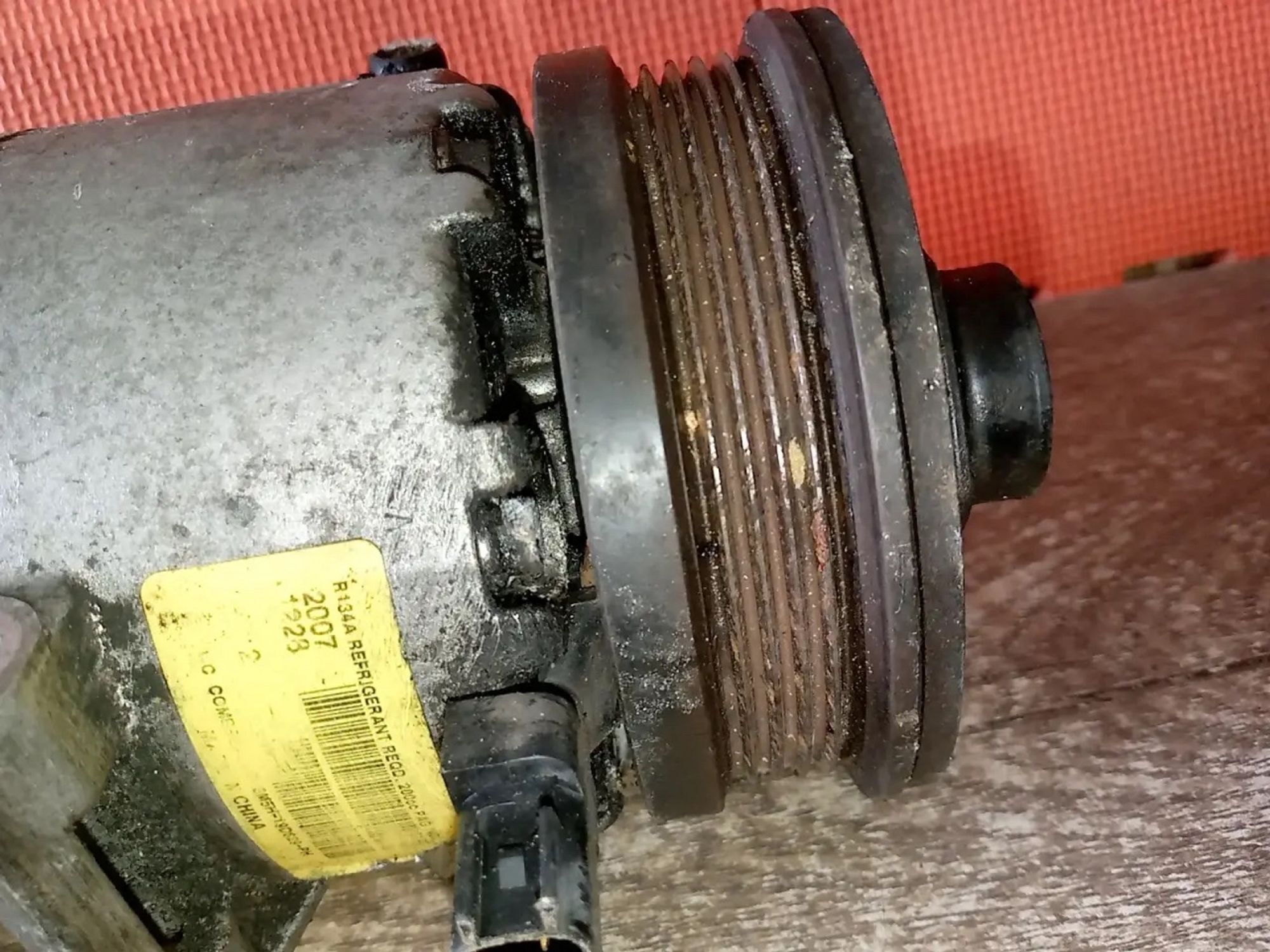 https://ycs.partsauto.market/partsauto-images/thmbs/userImages/a486c87f8955b6e25f9185efee619899/part/db418115-f71f-4a4e-a0f6-d2a401784e38_1779344263732.jpg