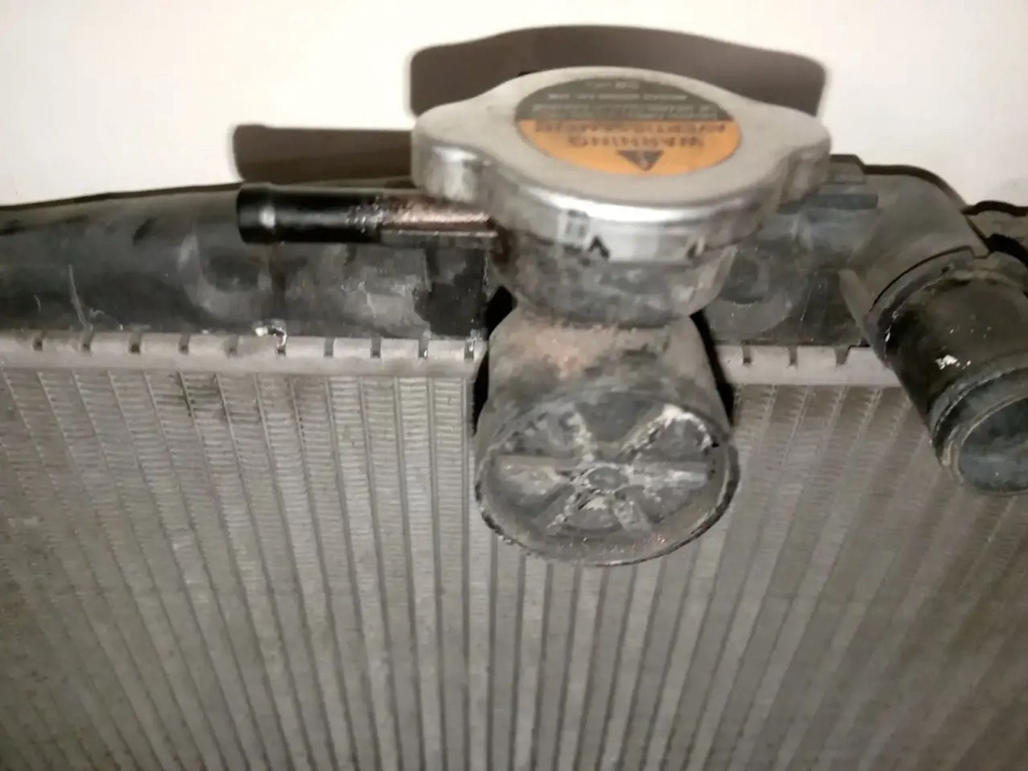 https://ycs.partsauto.market/partsauto-images/thmbs/userImages/a486c87f8955b6e25f9185efee619899/part/dc7ed8dd-5341-4dba-8561-6d051fcb7d71_1778607558076.jpg