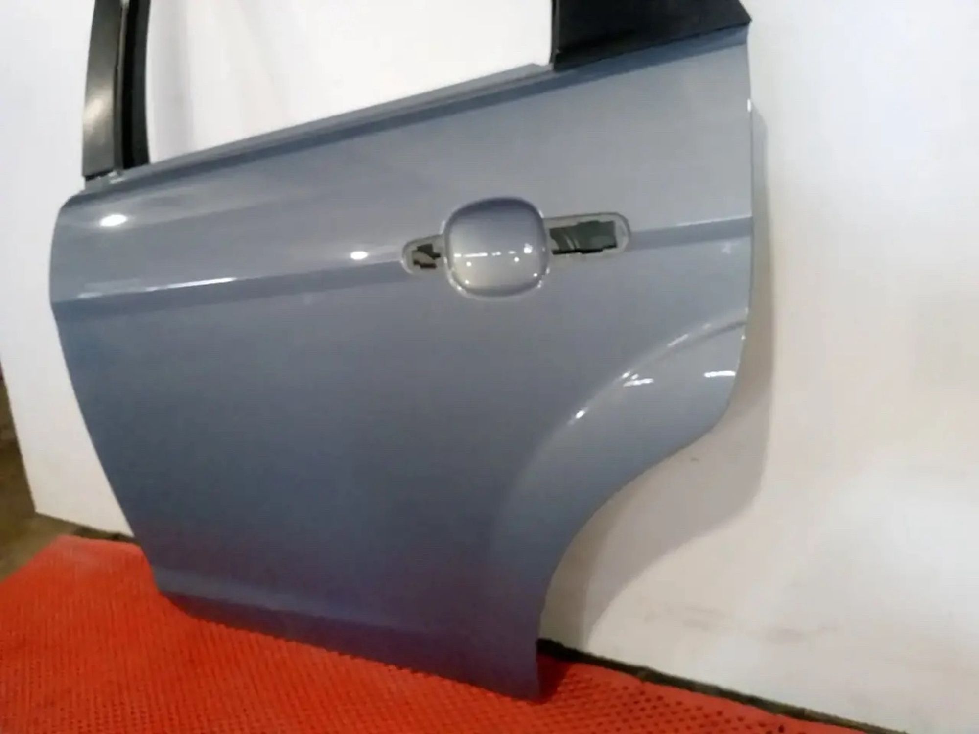 https://ycs.partsauto.market/partsauto-images/thmbs/userImages/a486c87f8955b6e25f9185efee619899/part/de32f377-f56c-41fc-b582-92f19cb82377_1778653214213.jpg