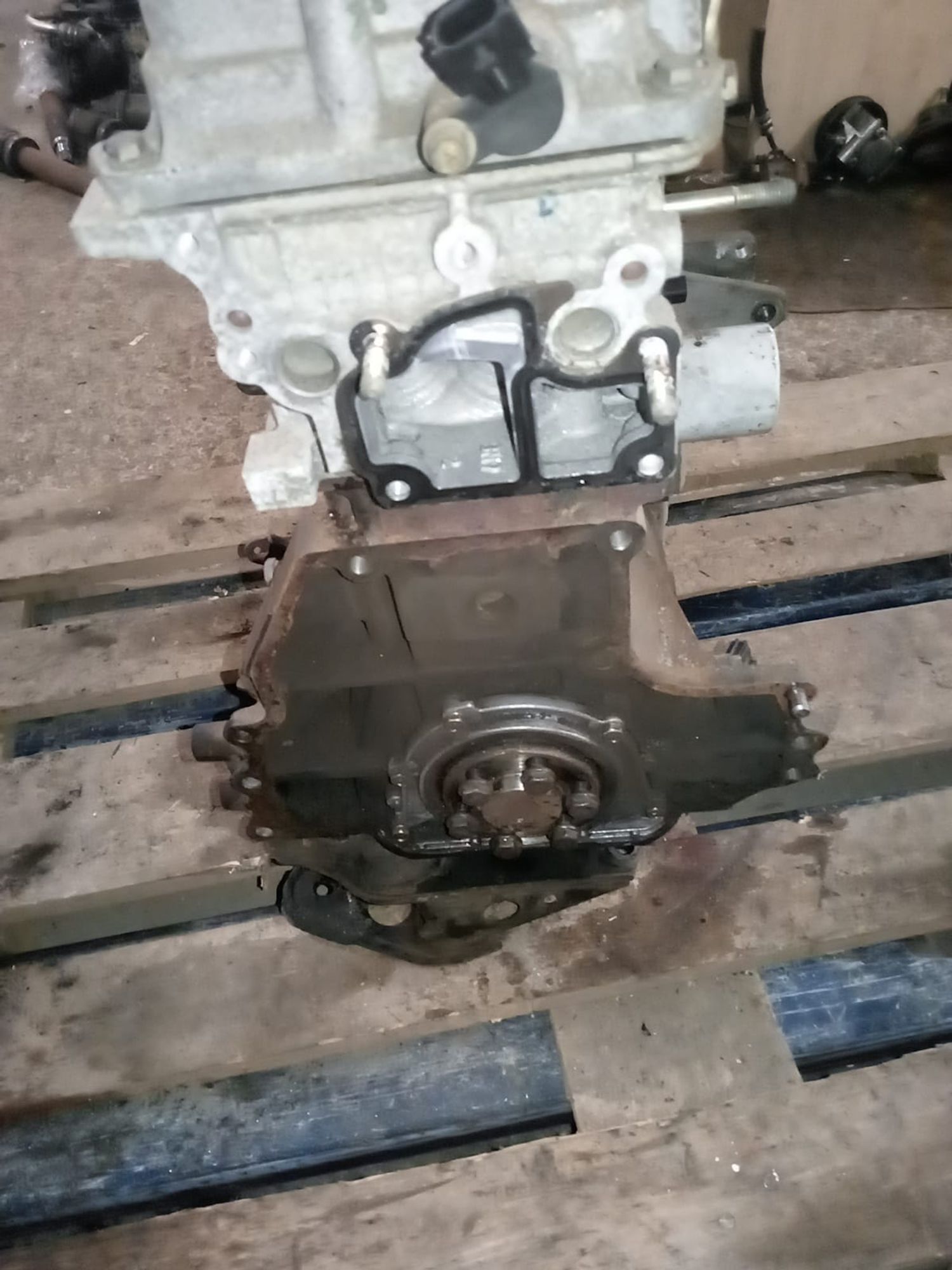 https://ycs.partsauto.market/partsauto-images/thmbs/userImages/a486c87f8955b6e25f9185efee619899/part/de39586a-51aa-4a1d-b3b0-8231f940fd42_1783766807815.jpg