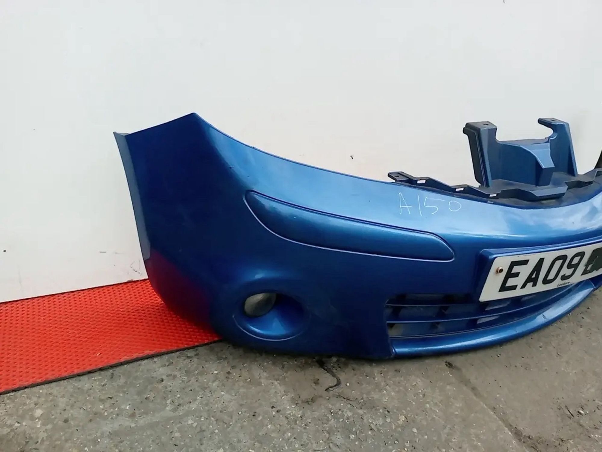 https://ycs.partsauto.market/partsauto-images/thmbs/userImages/a486c87f8955b6e25f9185efee619899/part/df56df02-4f6e-41c3-9e6a-16a95fe140b7_1778190092790.jpg