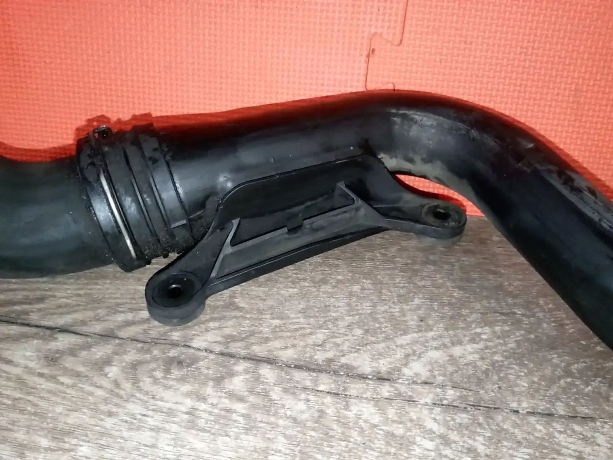 https://ycs.partsauto.market/partsauto-images/thmbs/userImages/a486c87f8955b6e25f9185efee619899/part/df7bf26f-112b-45b8-8cd2-fba0ce3e1683_1786999686967.jpg