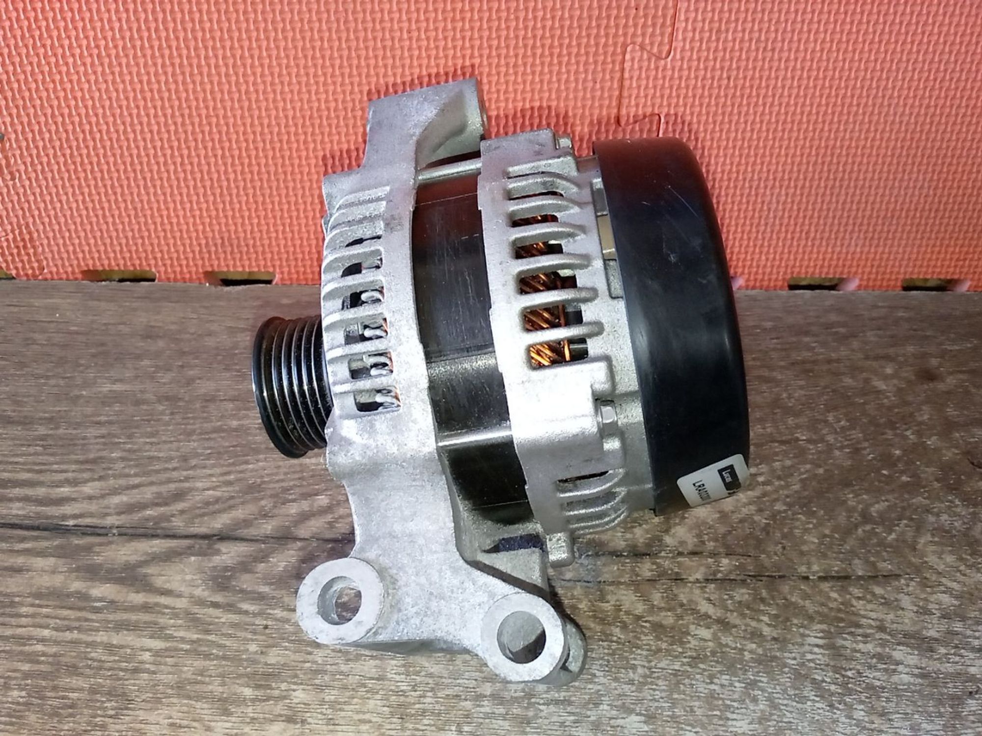 https://ycs.partsauto.market/partsauto-images/thmbs/userImages/a486c87f8955b6e25f9185efee619899/part/e0197b81-76f2-4778-b67d-e5a47906a47d_1782454473186.jpg