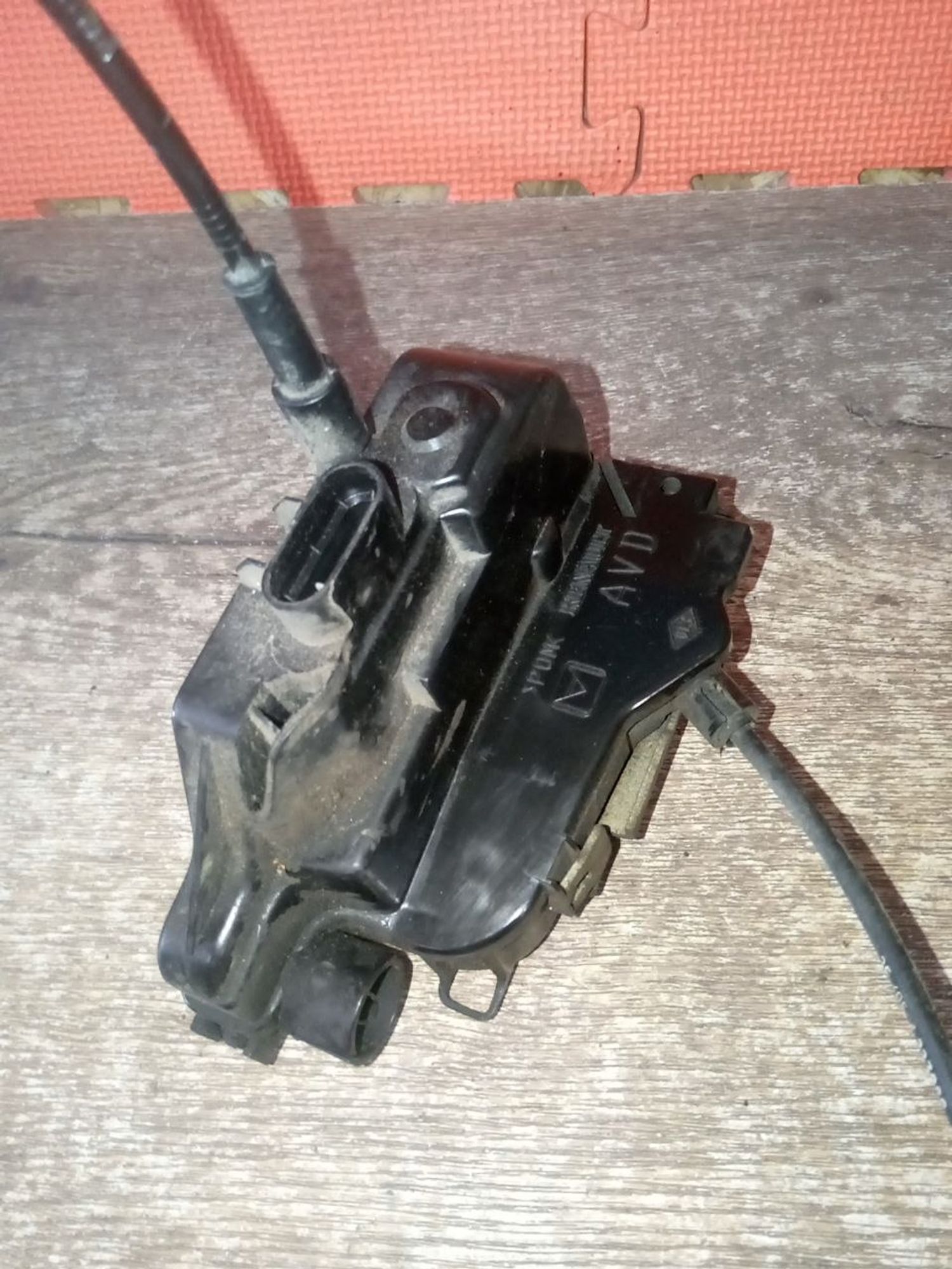https://ycs.partsauto.market/partsauto-images/thmbs/userImages/a486c87f8955b6e25f9185efee619899/part/e2e5cf25-9576-44d2-aa11-fd0bab7c8bb9_1775856525928.jpg
