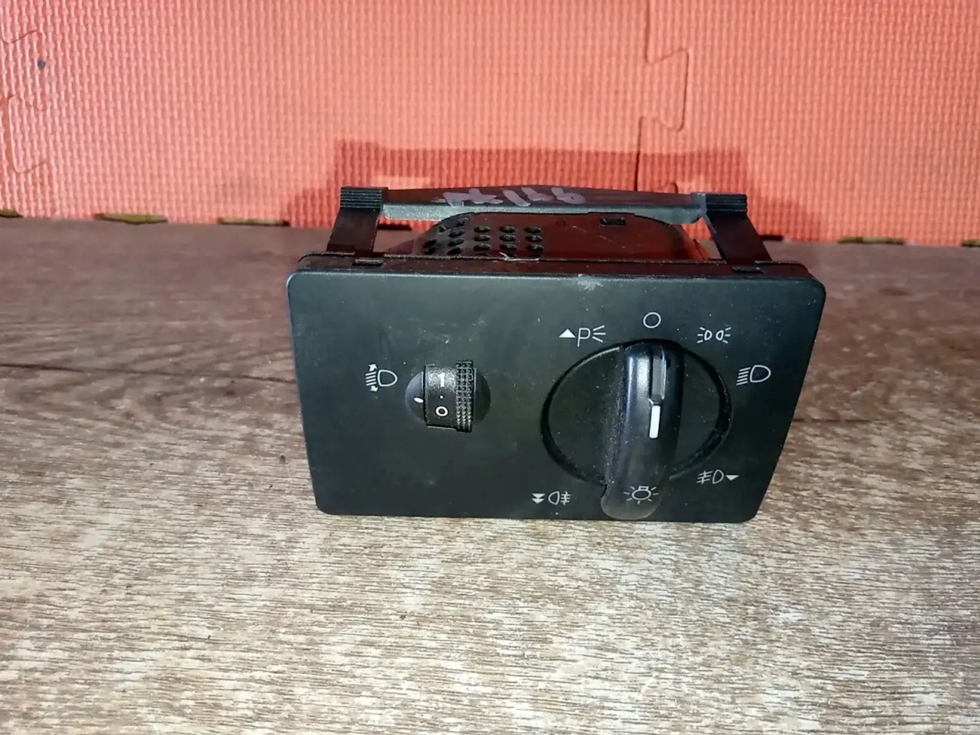 https://ycs.partsauto.market/partsauto-images/thmbs/userImages/a486c87f8955b6e25f9185efee619899/part/e4328712-1e1e-4f2c-8f0b-df726f455526_1779051730550.jpg