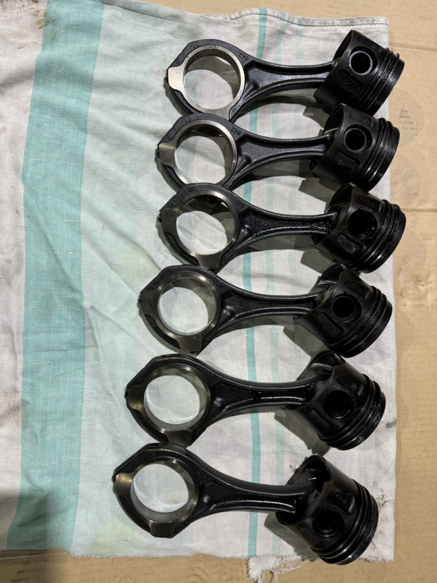 https://ycs.partsauto.market/partsauto-images/thmbs/userImages/a486c87f8955b6e25f9185efee619899/part/e4afadb3-5ecb-4cbe-a9c8-d72dcf9204c3_1775853984999.jpg