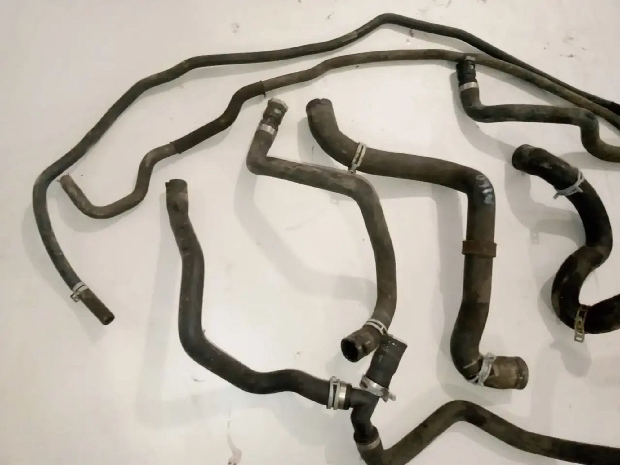 https://ycs.partsauto.market/partsauto-images/thmbs/userImages/a486c87f8955b6e25f9185efee619899/part/e6668ac1-d498-40f7-8840-3e2c2e60f93f_1779344316354.jpg