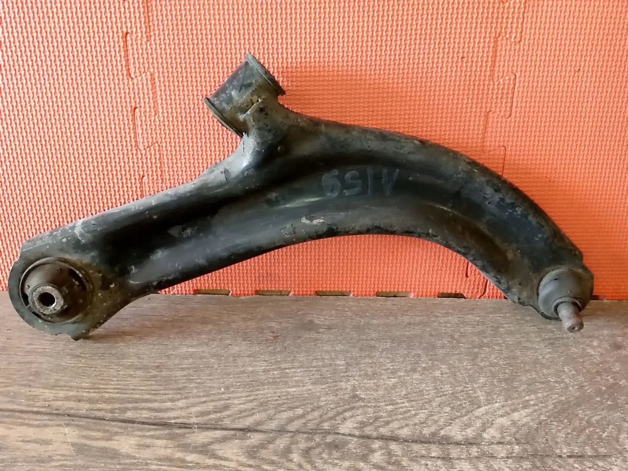 https://ycs.partsauto.market/partsauto-images/thmbs/userImages/a486c87f8955b6e25f9185efee619899/part/e8a96404-3f9f-4da9-95f6-75d24b46d205_1779793128166.jpg