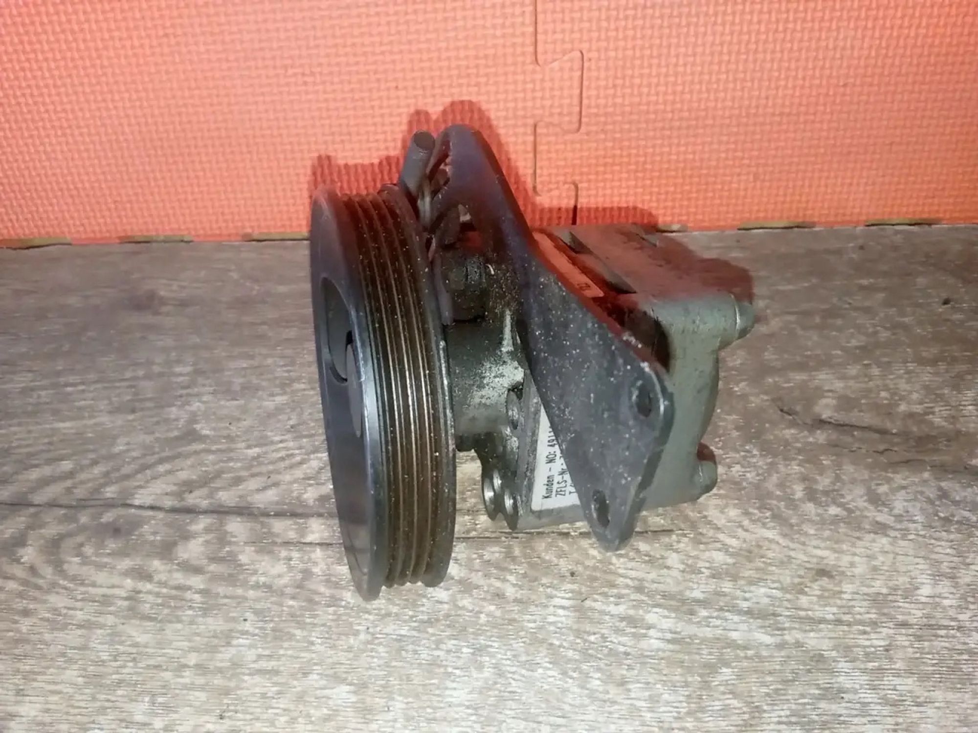 https://ycs.partsauto.market/partsauto-images/thmbs/userImages/a486c87f8955b6e25f9185efee619899/part/e9424169-a9b8-4d73-810d-7fa593fb6036_1775854273705.jpg